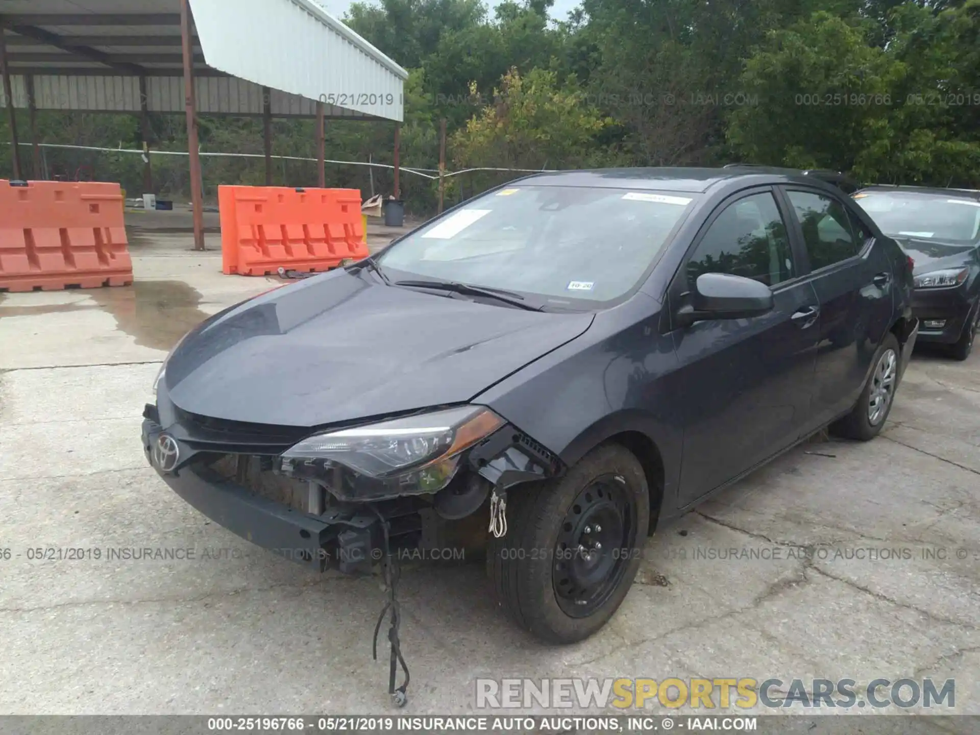 2 Photograph of a damaged car 5YFBURHE6KP894726 TOYOTA COROLLA 2019