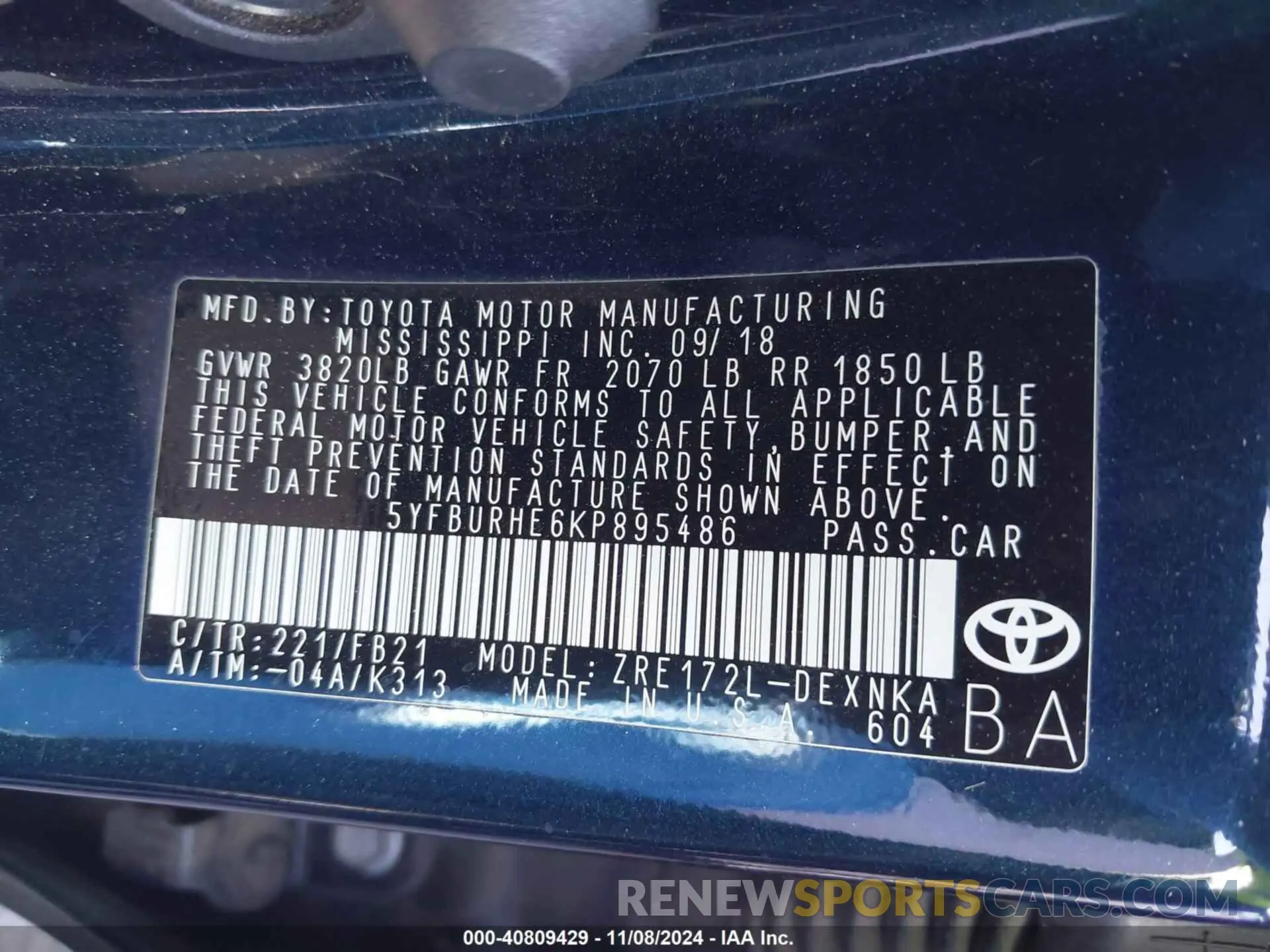 9 Photograph of a damaged car 5YFBURHE6KP895486 TOYOTA COROLLA 2019