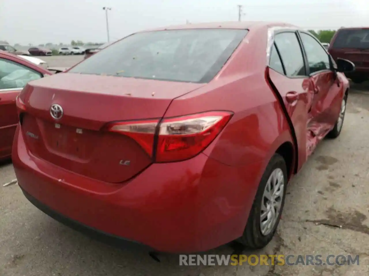 4 Photograph of a damaged car 5YFBURHE6KP895827 TOYOTA COROLLA 2019