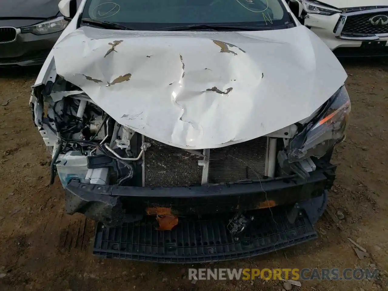 9 Photograph of a damaged car 5YFBURHE6KP898257 TOYOTA COROLLA 2019