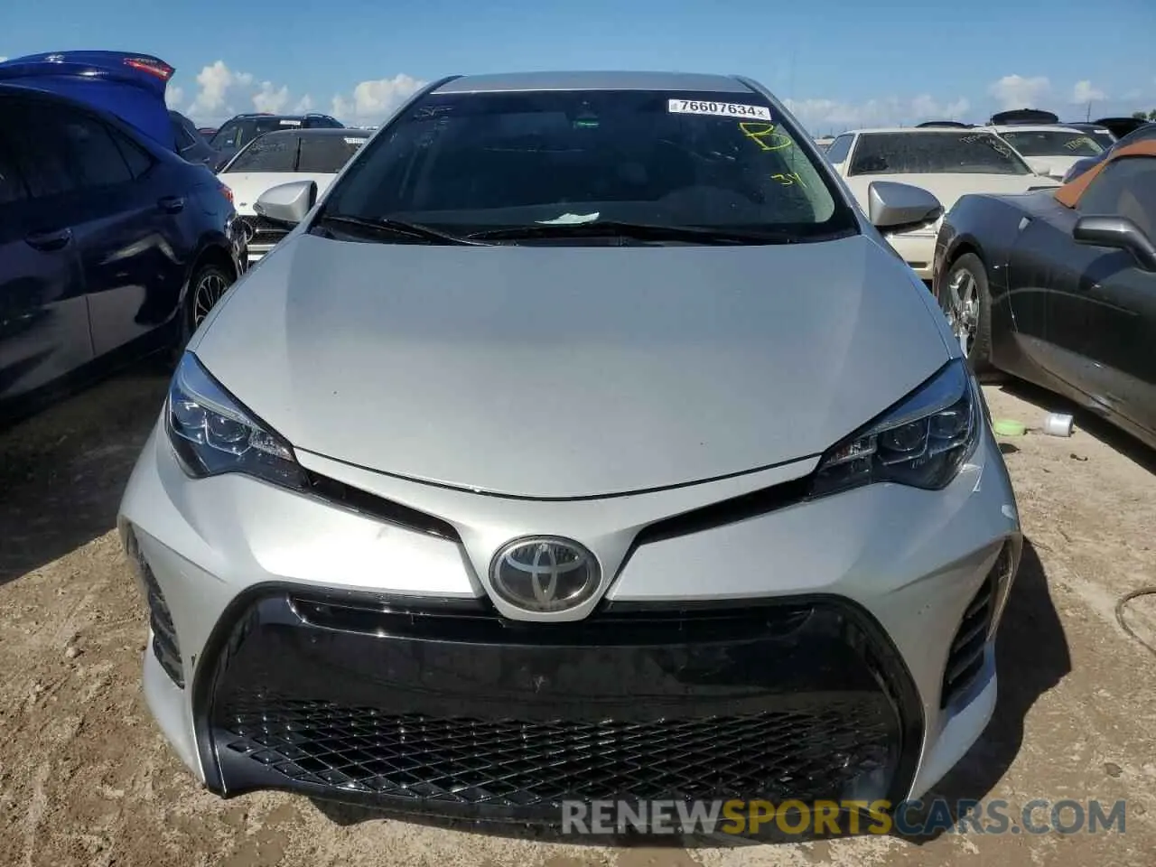 5 Photograph of a damaged car 5YFBURHE6KP899361 TOYOTA COROLLA 2019
