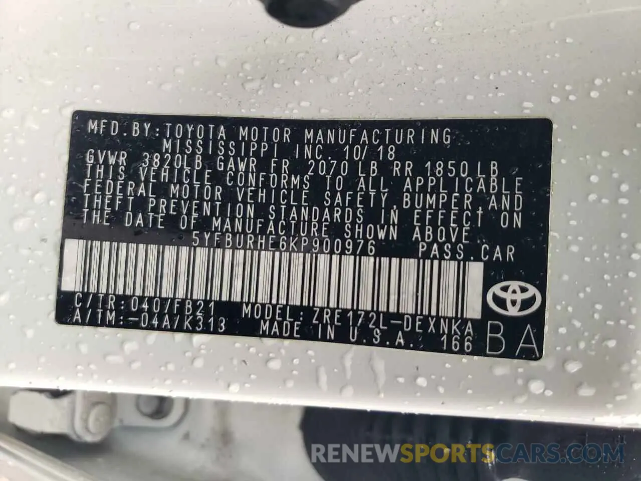 12 Photograph of a damaged car 5YFBURHE6KP900976 TOYOTA COROLLA 2019