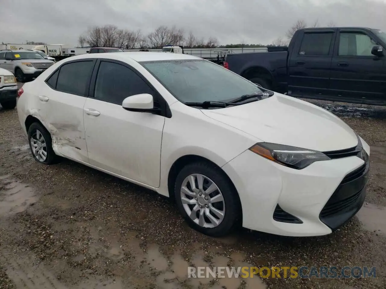 4 Photograph of a damaged car 5YFBURHE6KP900976 TOYOTA COROLLA 2019
