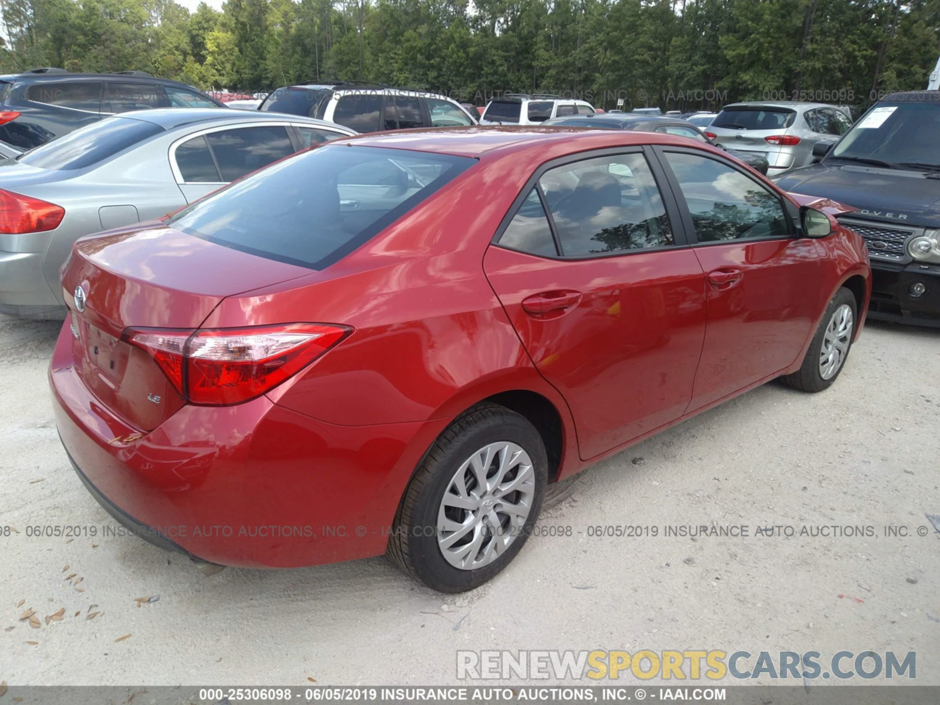 4 Photograph of a damaged car 5YFBURHE6KP901805 TOYOTA COROLLA 2019