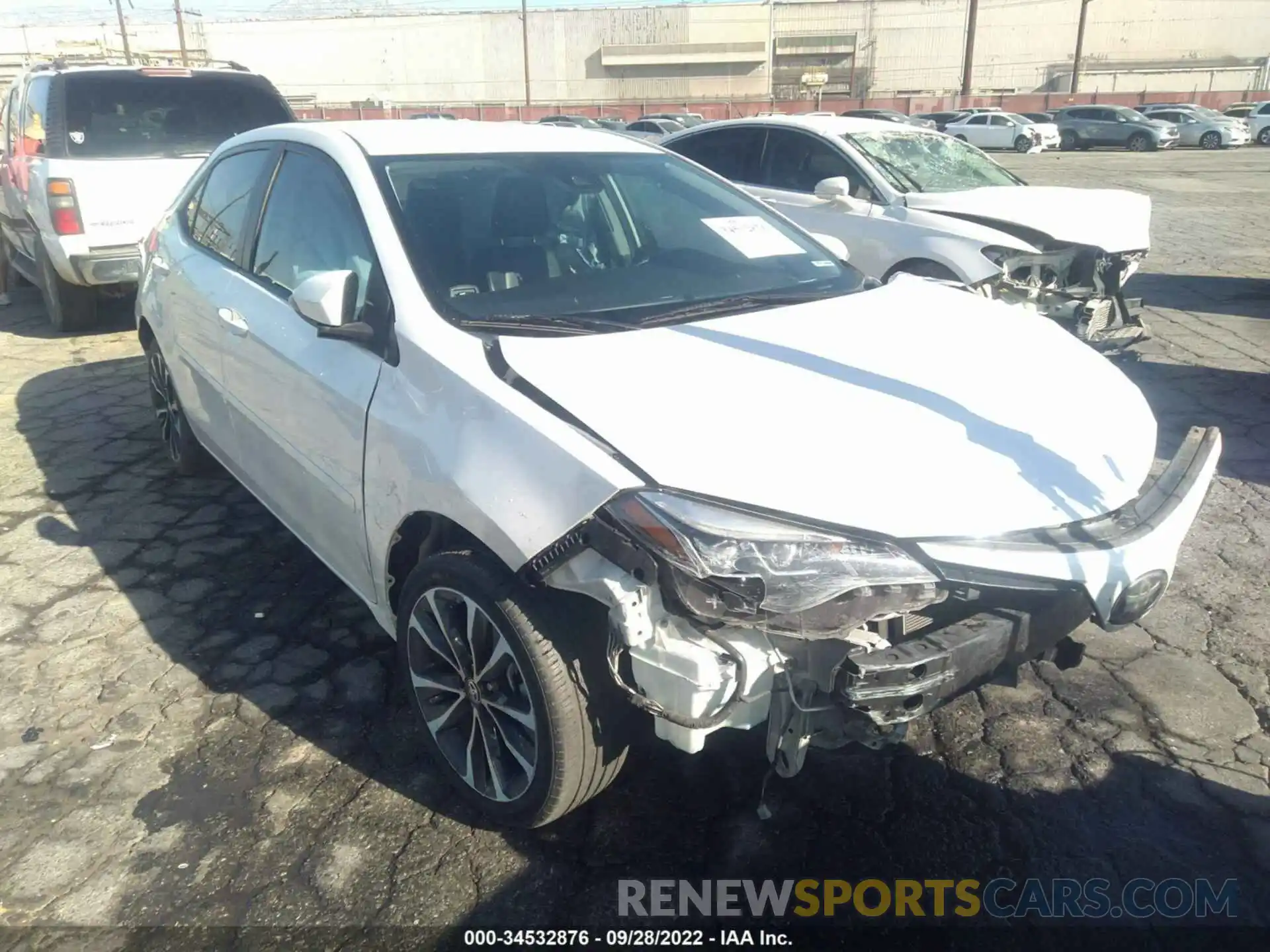 1 Photograph of a damaged car 5YFBURHE6KP906065 TOYOTA COROLLA 2019