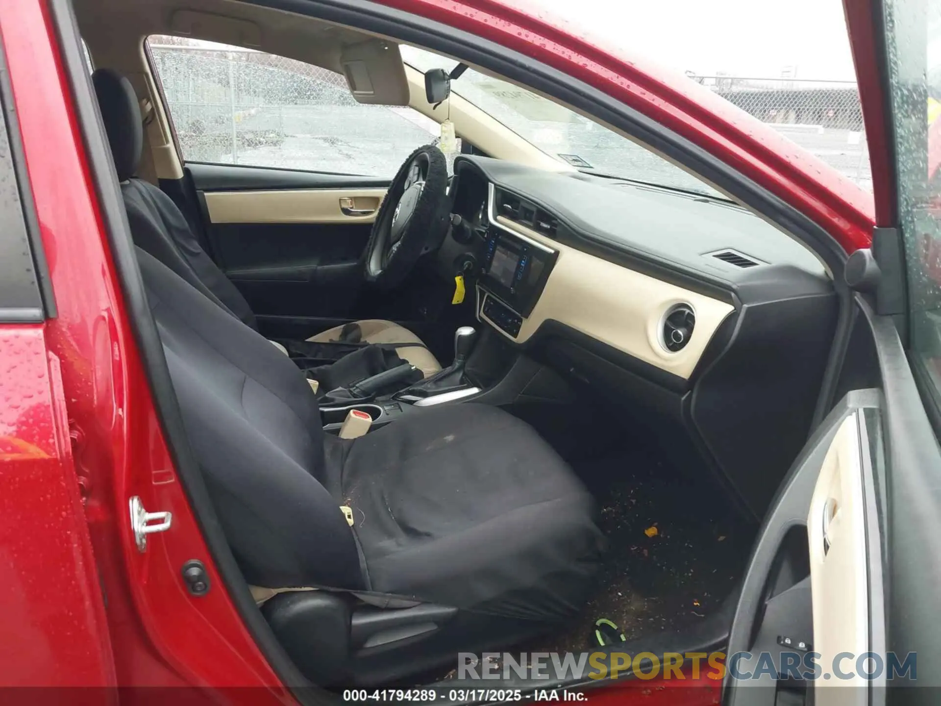 3 Photograph of a damaged car 5YFBURHE6KP907992 TOYOTA COROLLA 2019