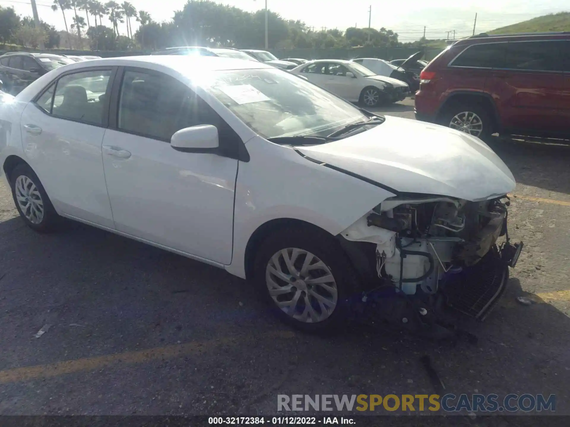 1 Photograph of a damaged car 5YFBURHE6KP909743 TOYOTA COROLLA 2019