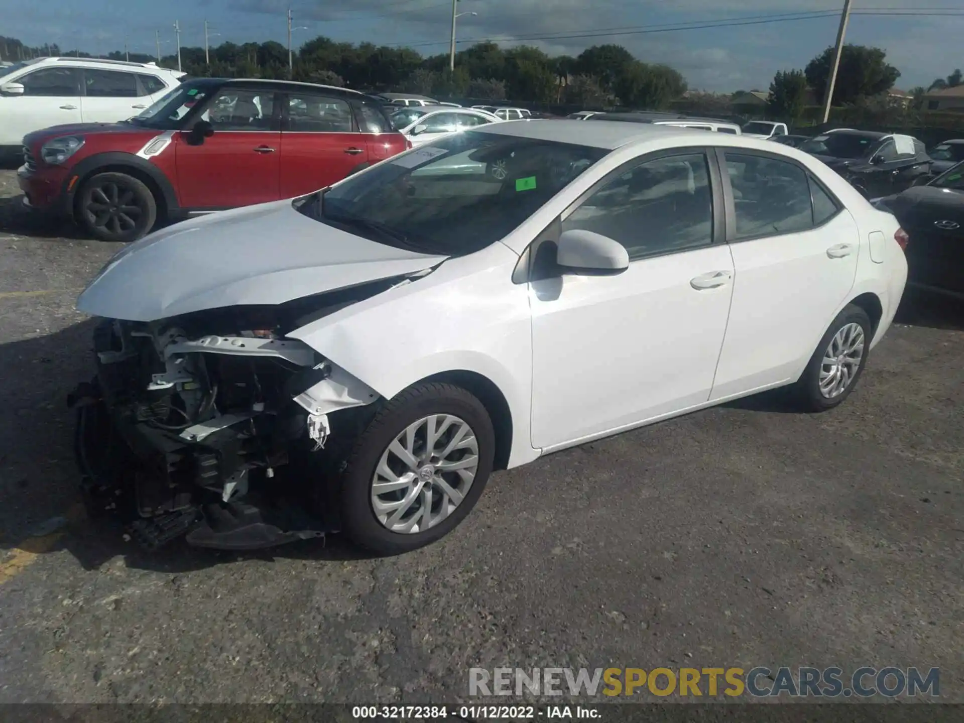 2 Photograph of a damaged car 5YFBURHE6KP909743 TOYOTA COROLLA 2019