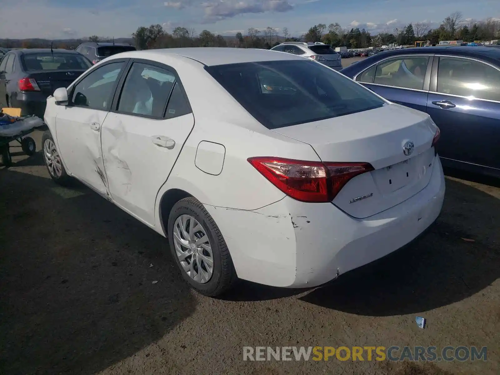 3 Photograph of a damaged car 5YFBURHE6KP912383 TOYOTA COROLLA 2019