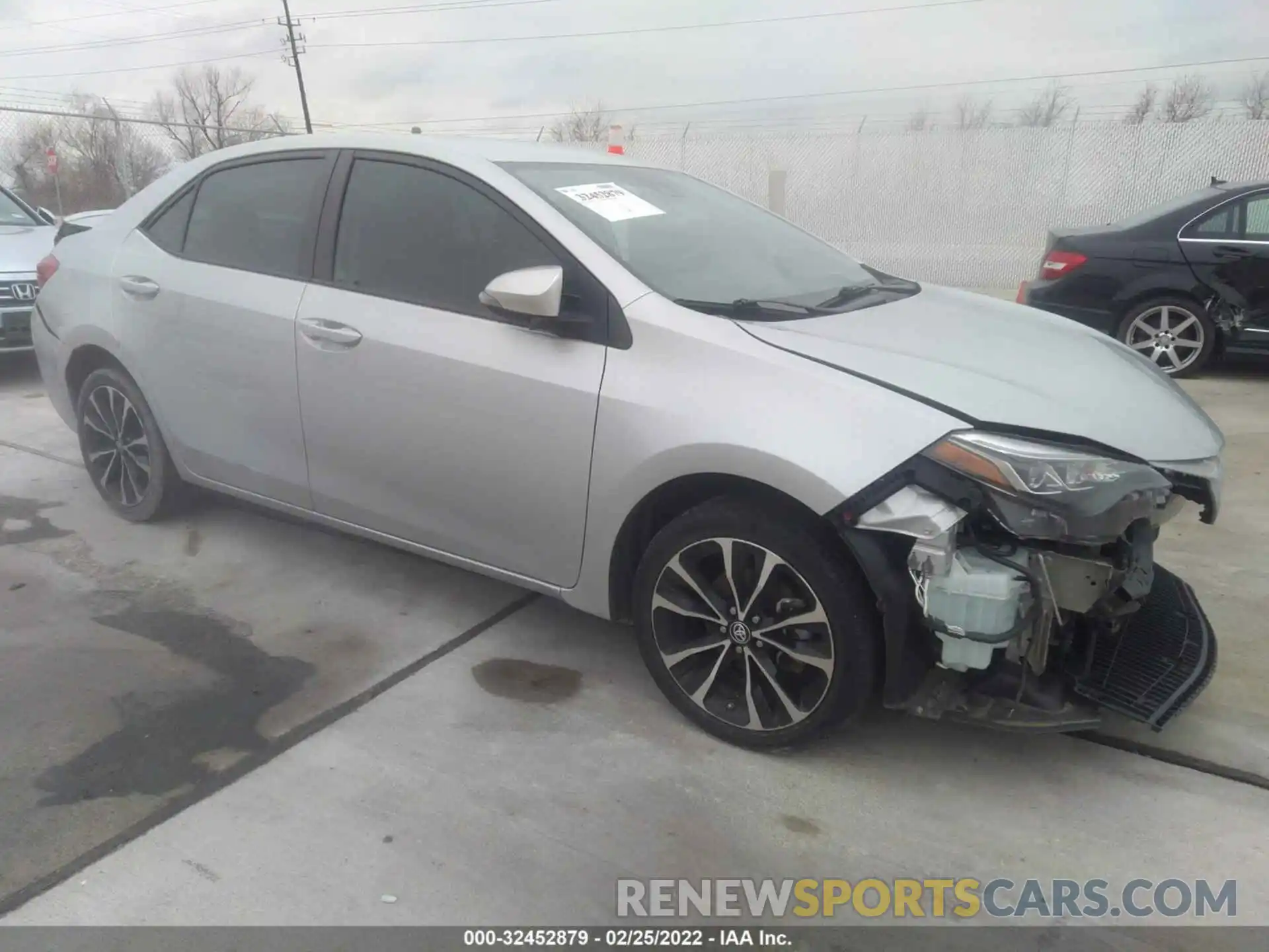 1 Photograph of a damaged car 5YFBURHE6KP914151 TOYOTA COROLLA 2019