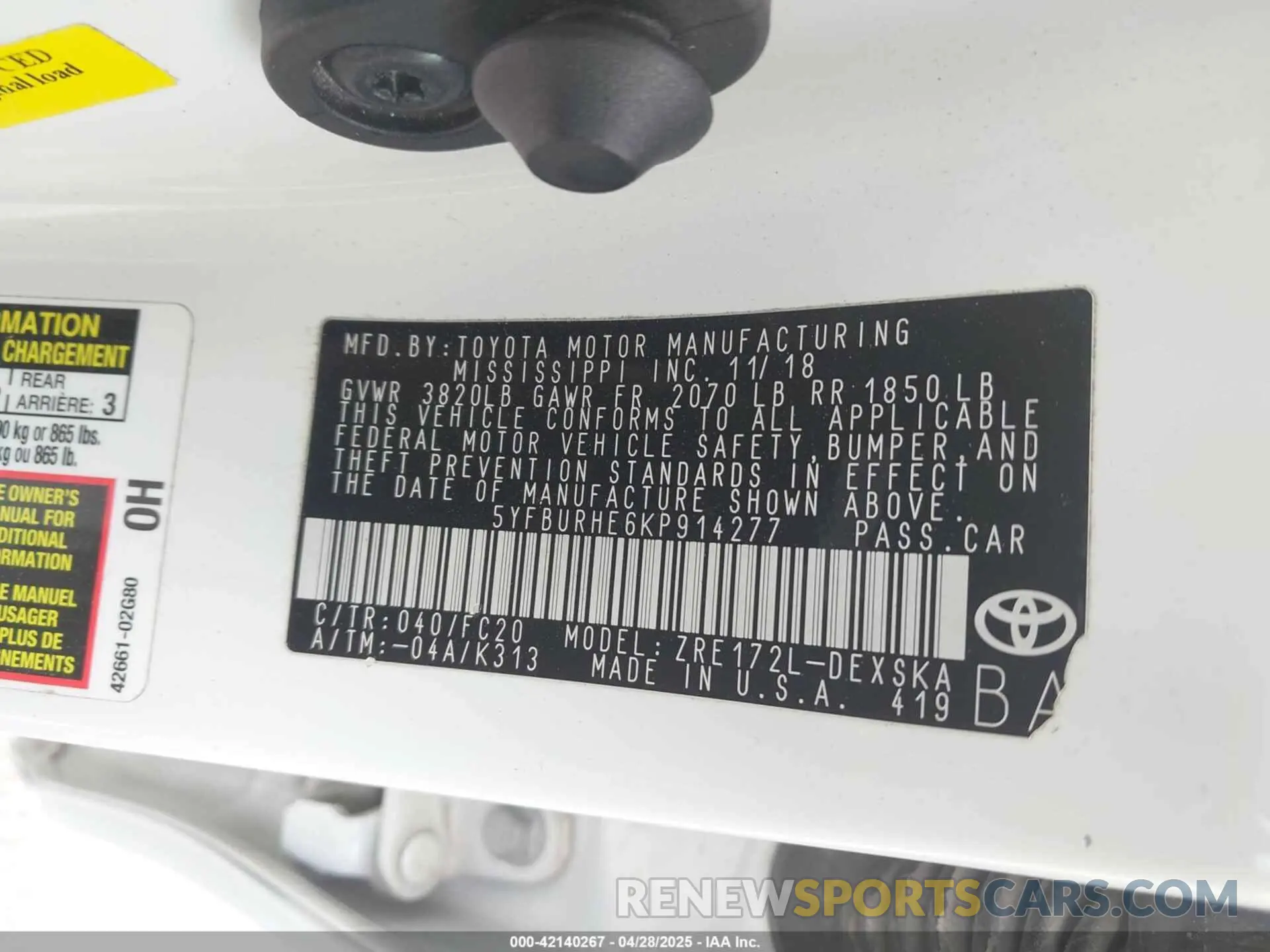 9 Photograph of a damaged car 5YFBURHE6KP914277 TOYOTA COROLLA 2019