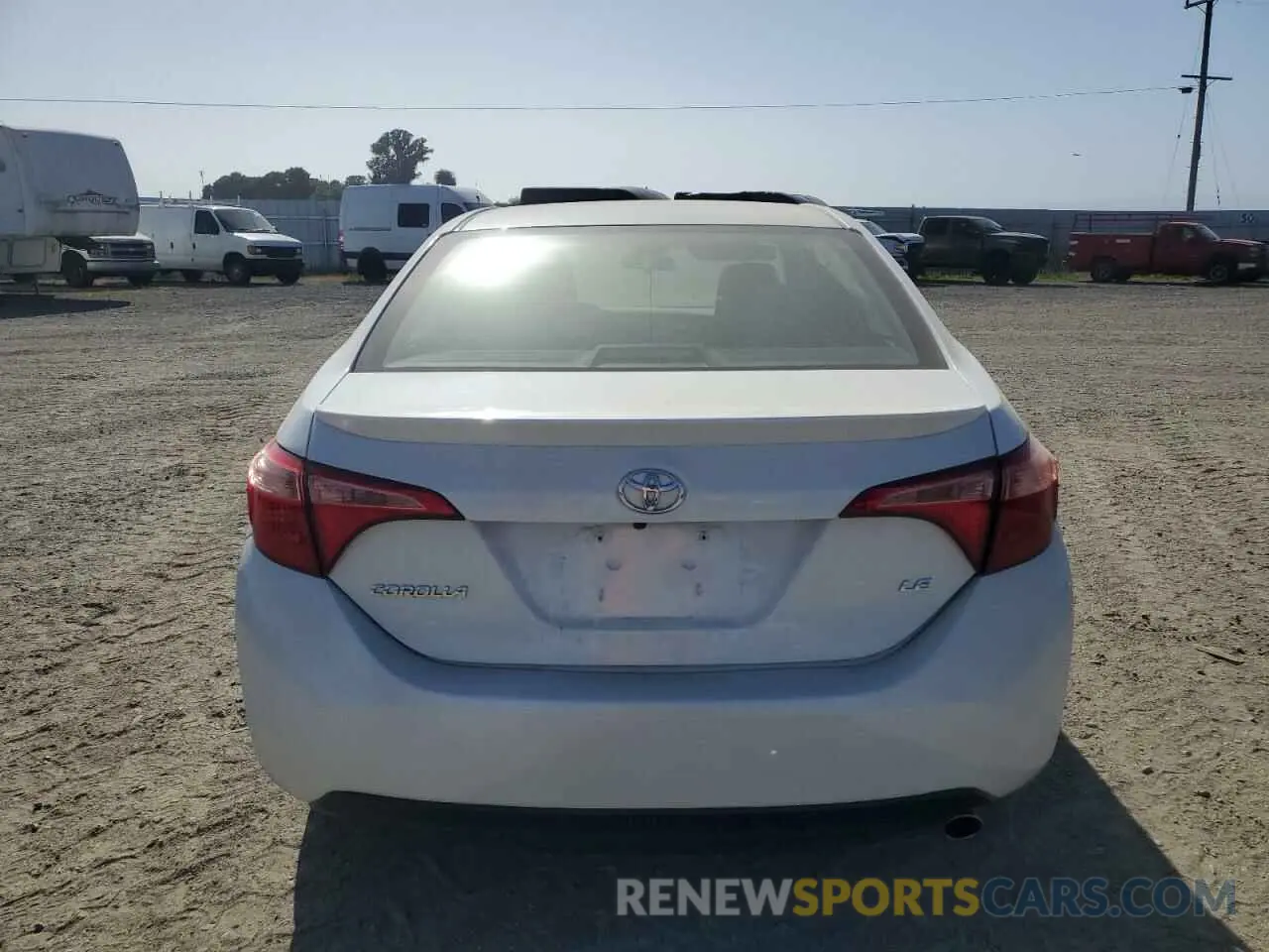 6 Photograph of a damaged car 5YFBURHE6KP919026 TOYOTA COROLLA 2019