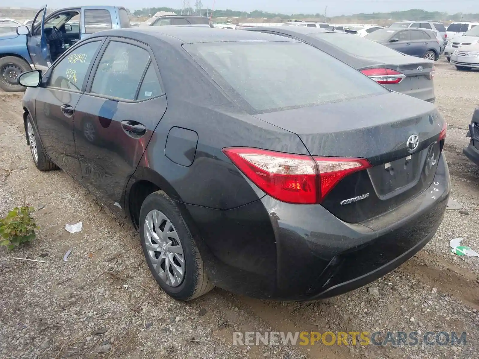 3 Photograph of a damaged car 5YFBURHE6KP920273 TOYOTA COROLLA 2019