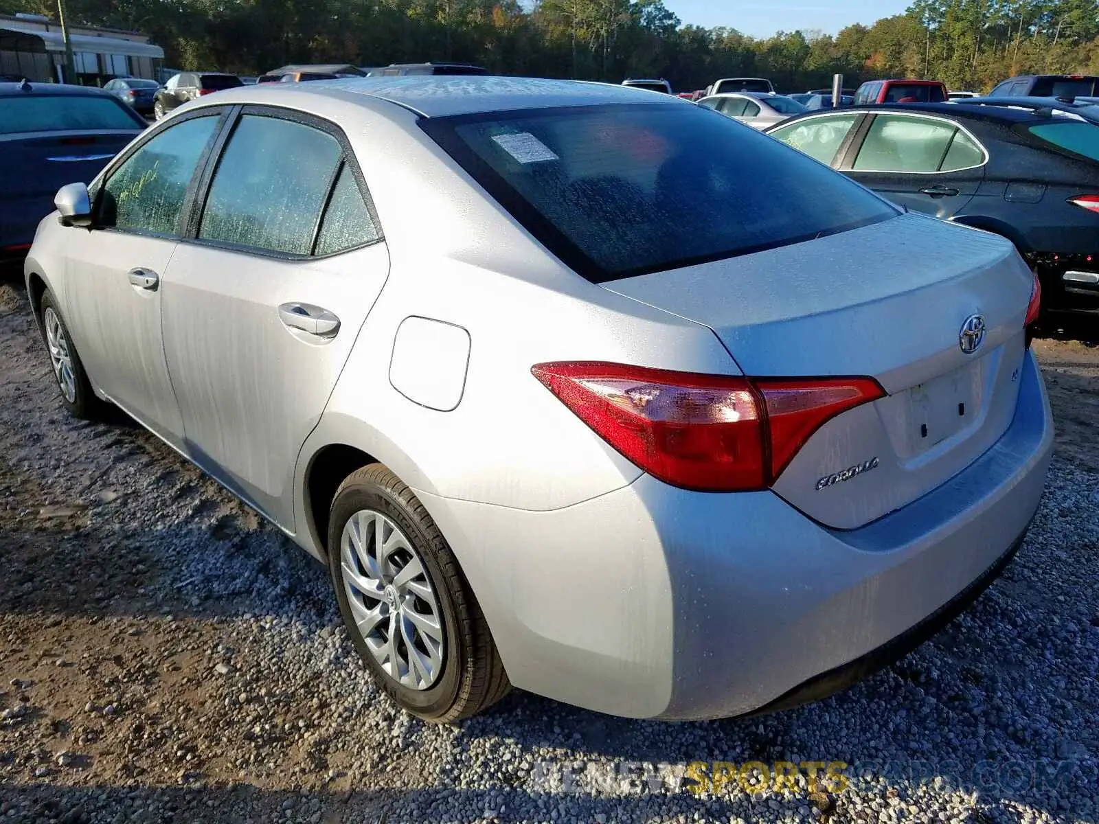 3 Photograph of a damaged car 5YFBURHE6KP920919 TOYOTA COROLLA 2019