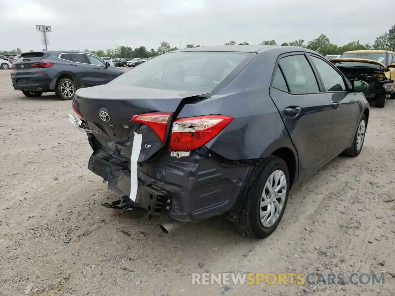 4 Photograph of a damaged car 5YFBURHE6KP926770 TOYOTA COROLLA 2019