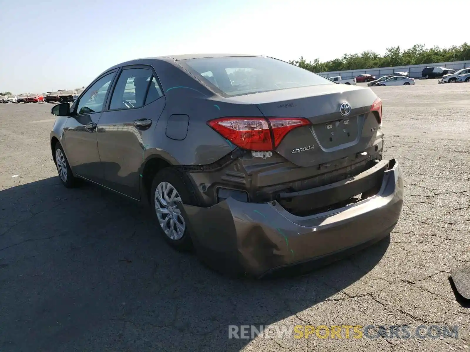 3 Photograph of a damaged car 5YFBURHE6KP933797 TOYOTA COROLLA 2019