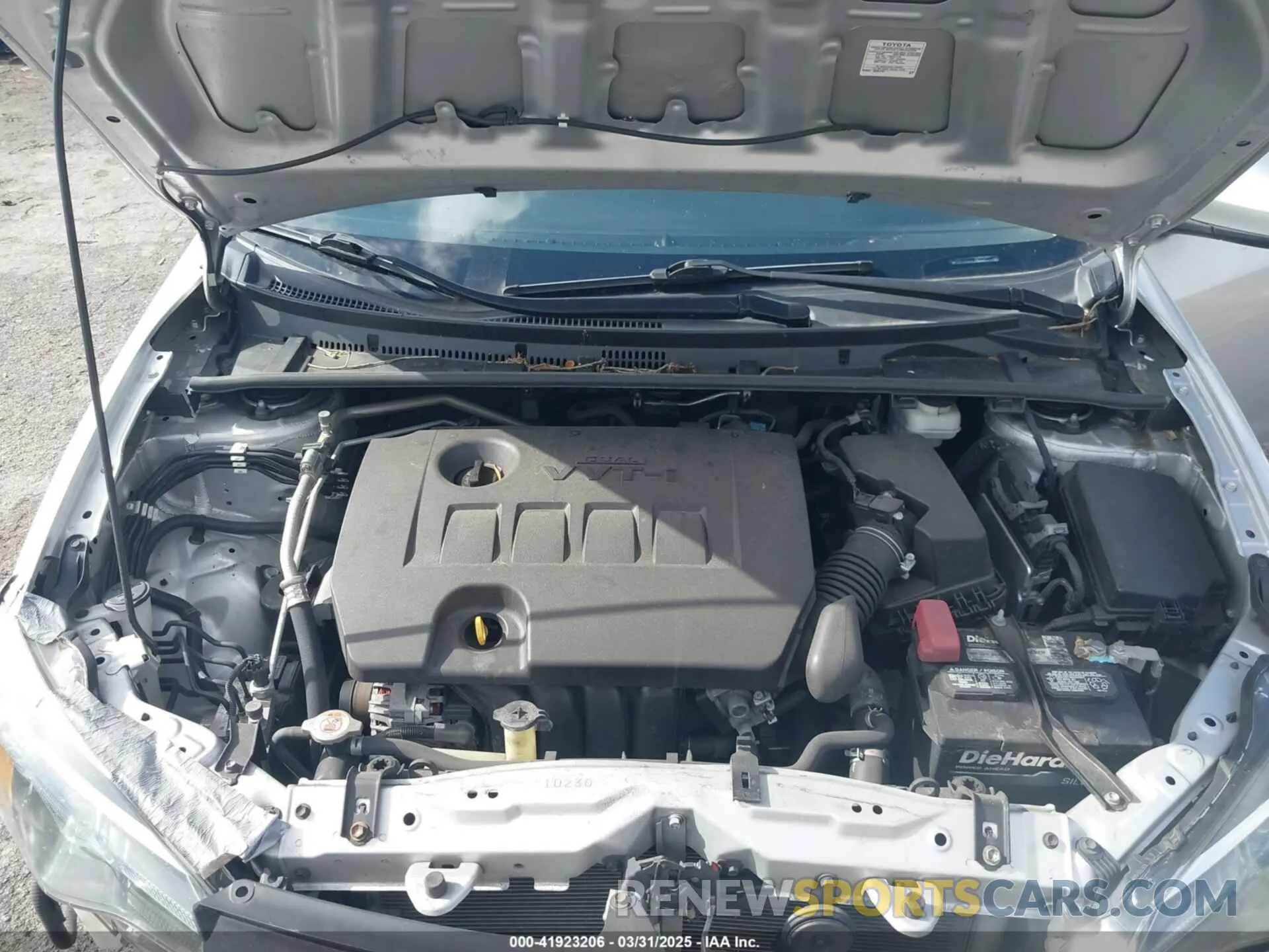10 Photograph of a damaged car 5YFBURHE6KP935436 TOYOTA COROLLA 2019