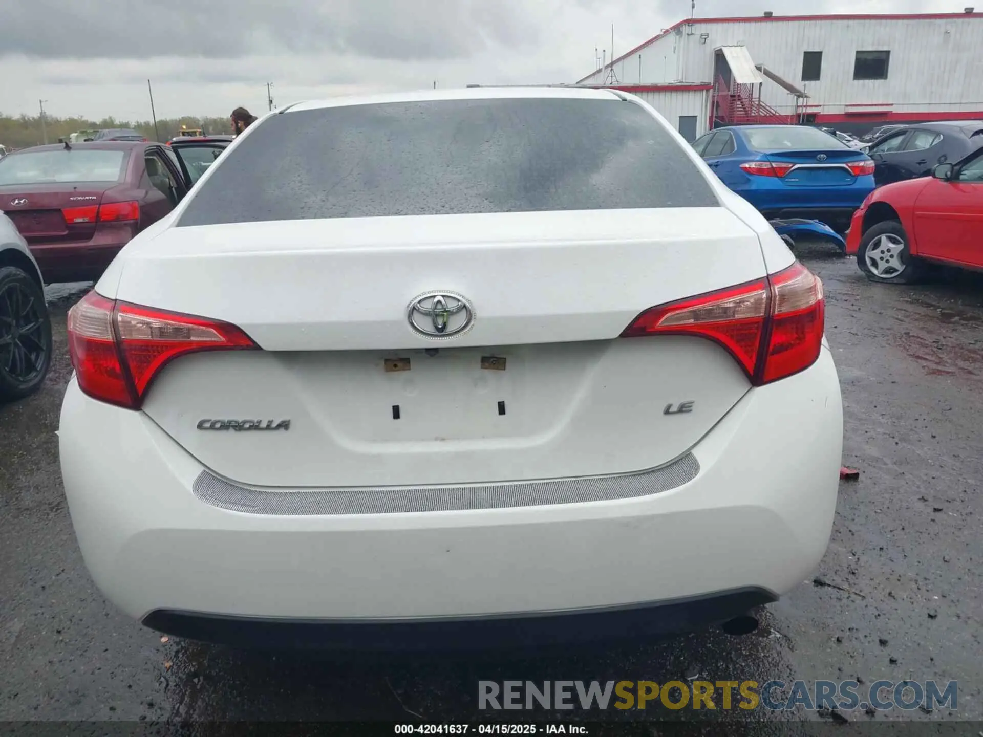 16 Photograph of a damaged car 5YFBURHE6KP937090 TOYOTA COROLLA 2019
