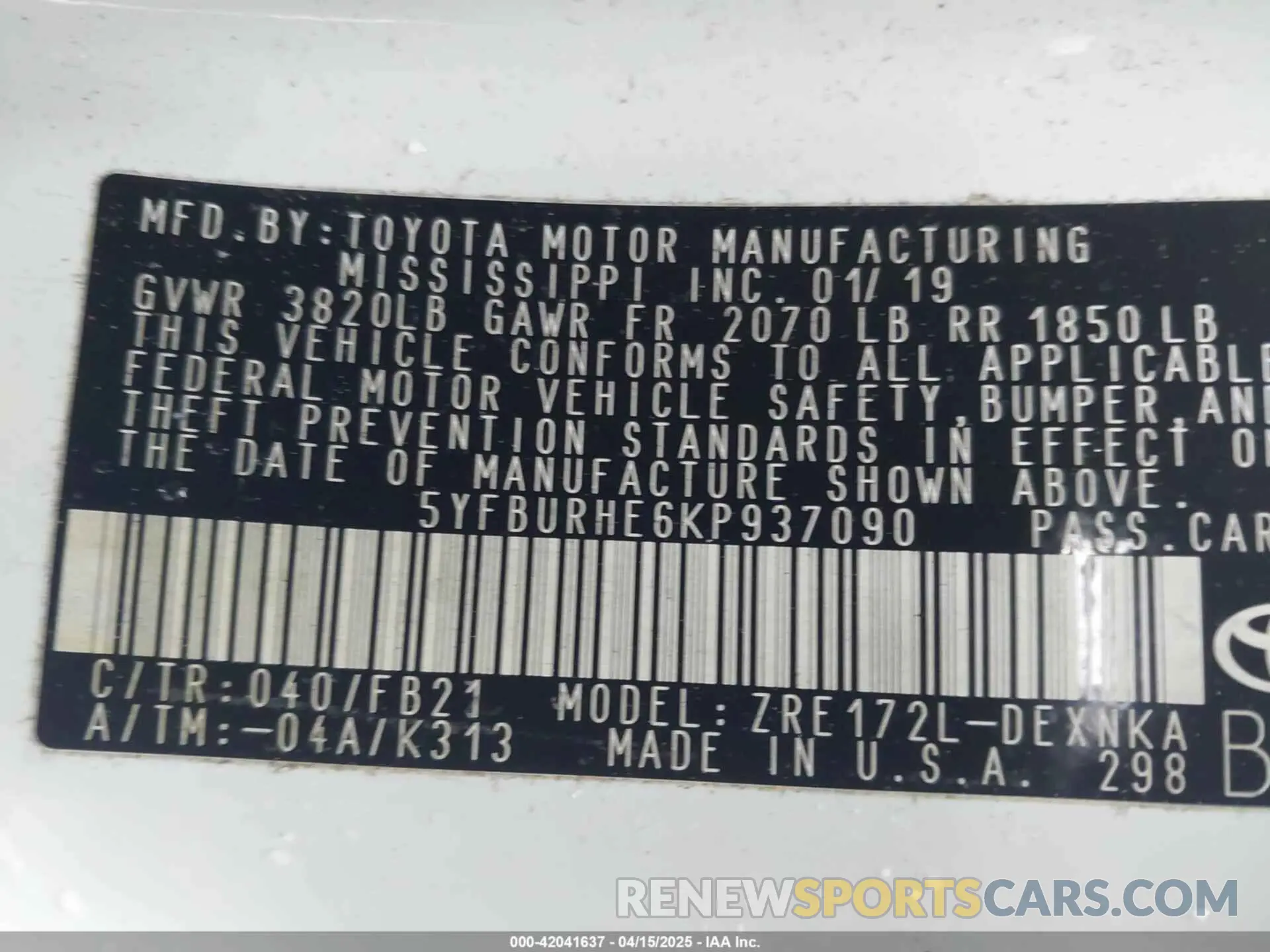 9 Photograph of a damaged car 5YFBURHE6KP937090 TOYOTA COROLLA 2019