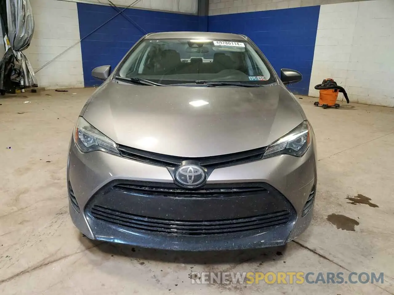 5 Photograph of a damaged car 5YFBURHE6KP938739 TOYOTA COROLLA 2019