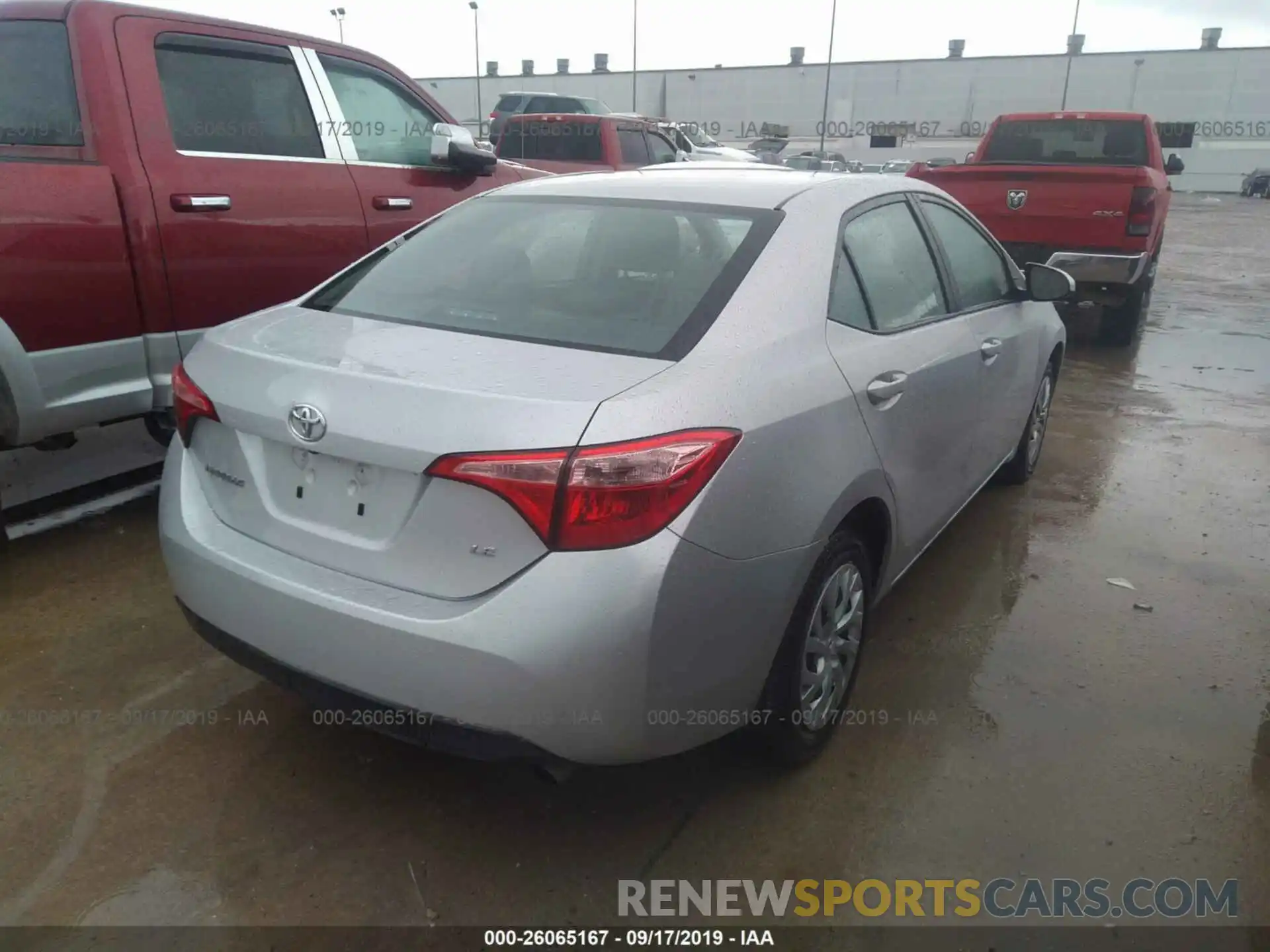 4 Photograph of a damaged car 5YFBURHE6KP939440 TOYOTA COROLLA 2019