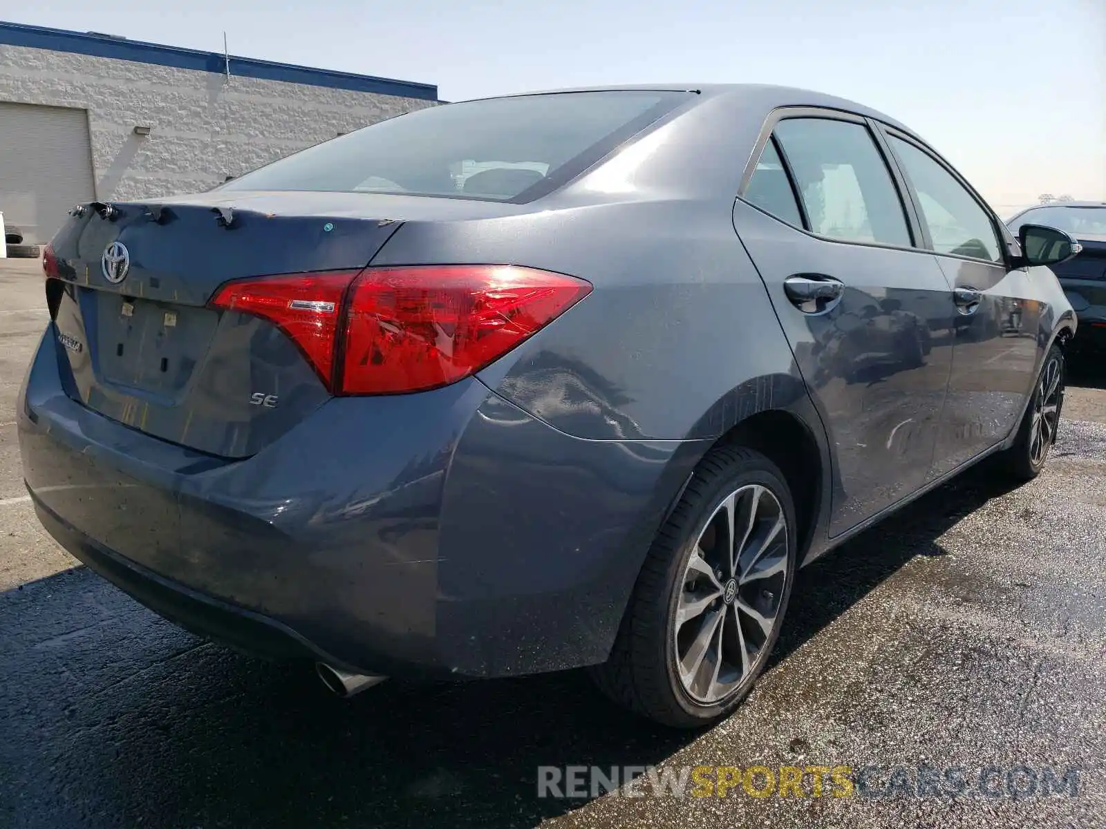 4 Photograph of a damaged car 5YFBURHE6KP940393 TOYOTA COROLLA 2019