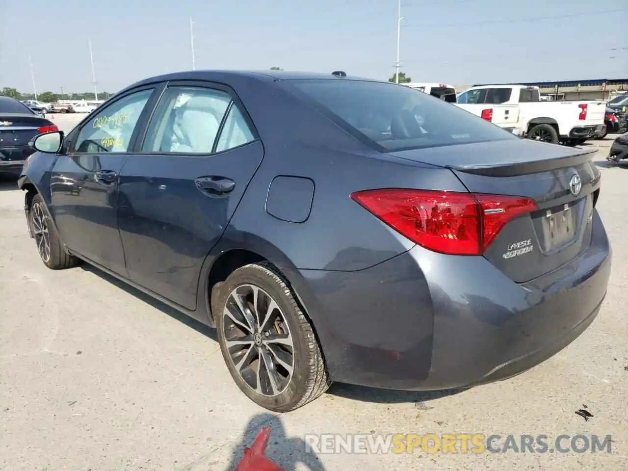 3 Photograph of a damaged car 5YFBURHE6KP940877 TOYOTA COROLLA 2019