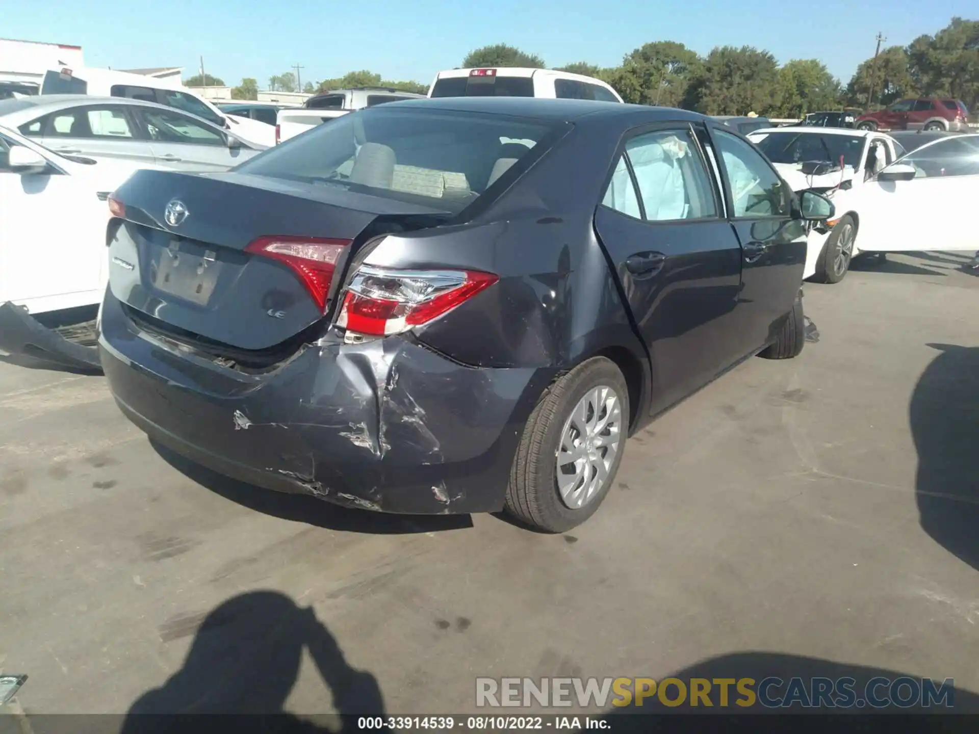 4 Photograph of a damaged car 5YFBURHE6KP948834 TOYOTA COROLLA 2019