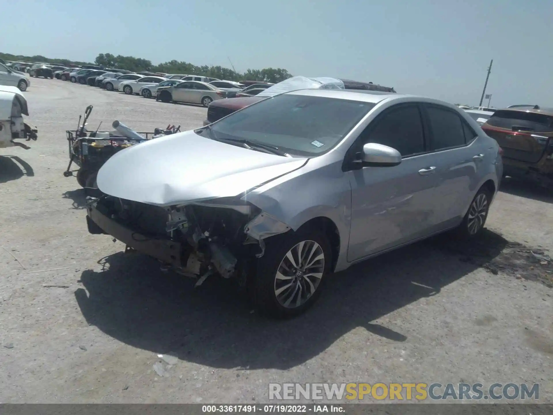 2 Photograph of a damaged car 5YFBURHE6KP949305 TOYOTA COROLLA 2019