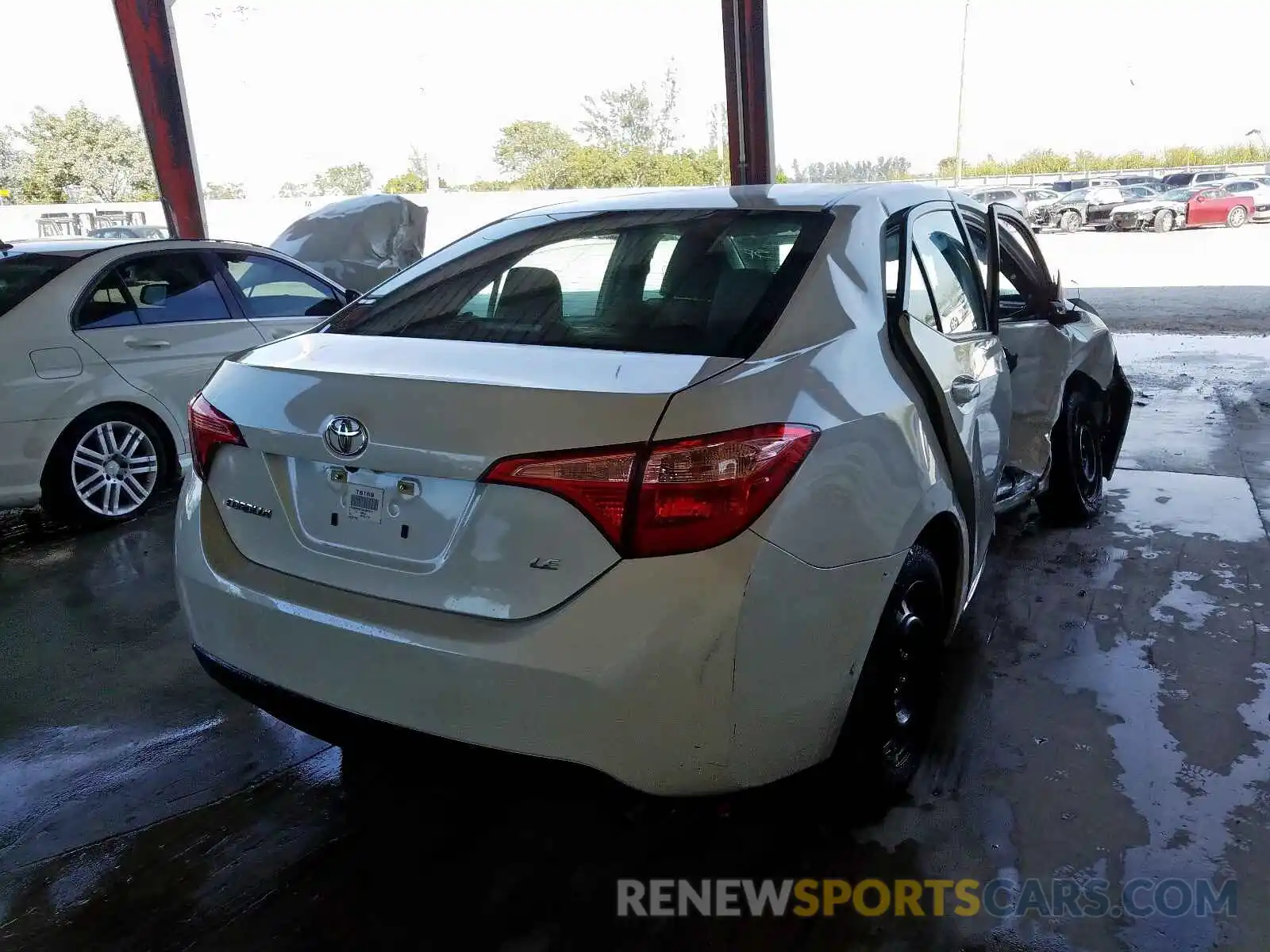 4 Photograph of a damaged car 5YFBURHE7KP861377 TOYOTA COROLLA 2019