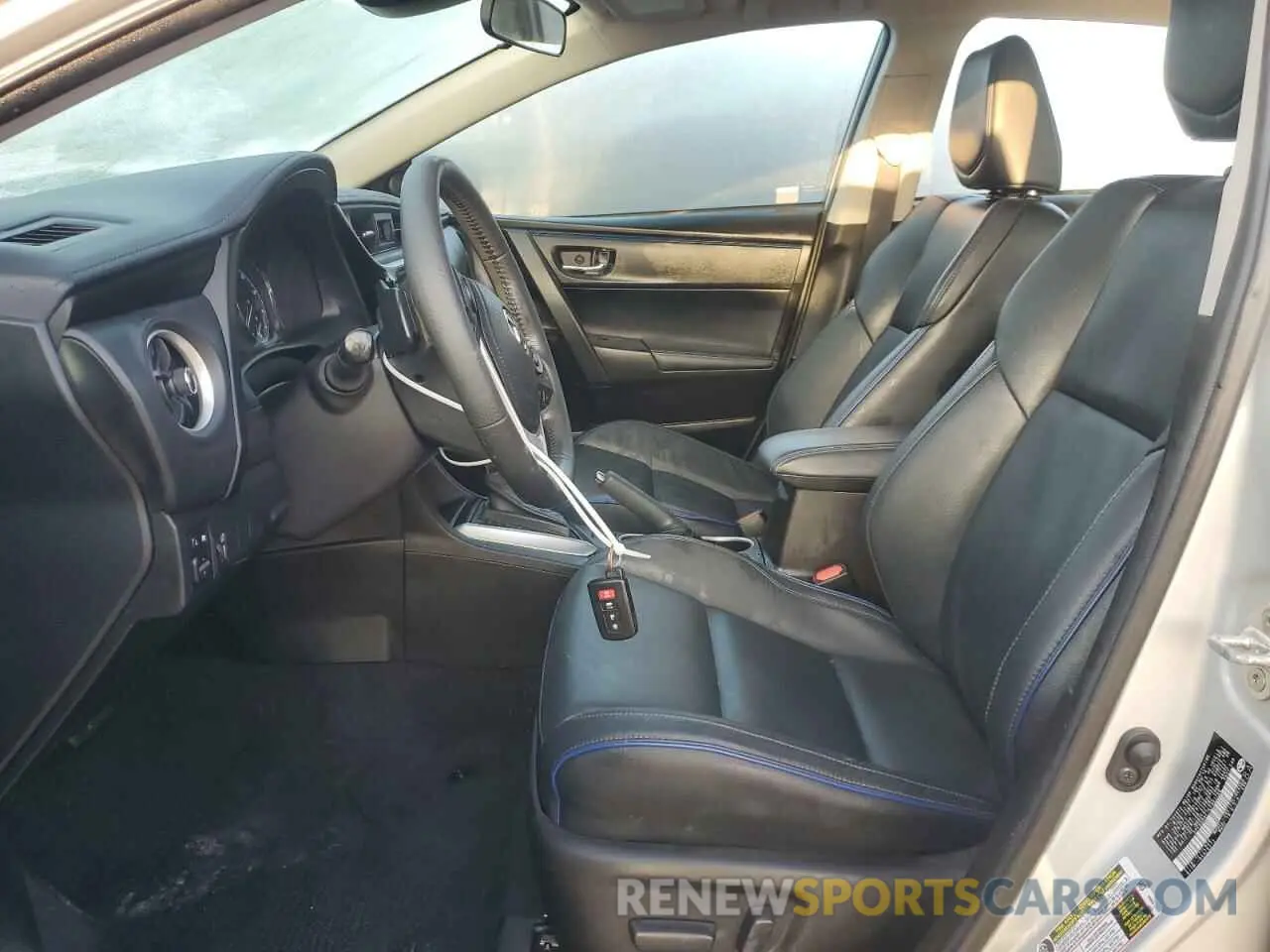 7 Photograph of a damaged car 5YFBURHE7KP863288 TOYOTA COROLLA 2019