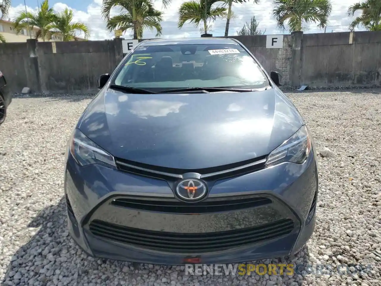 5 Photograph of a damaged car 5YFBURHE7KP863677 TOYOTA COROLLA 2019