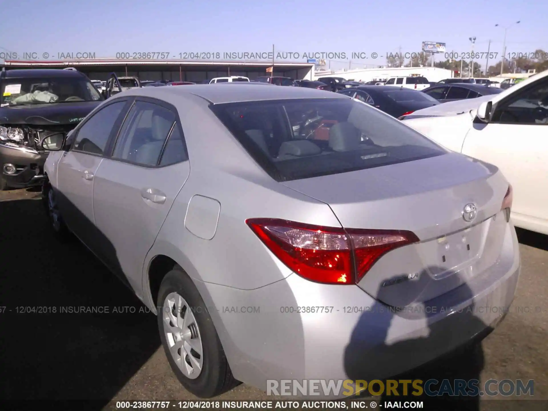 3 Photograph of a damaged car 5YFBURHE7KP863811 TOYOTA COROLLA 2019