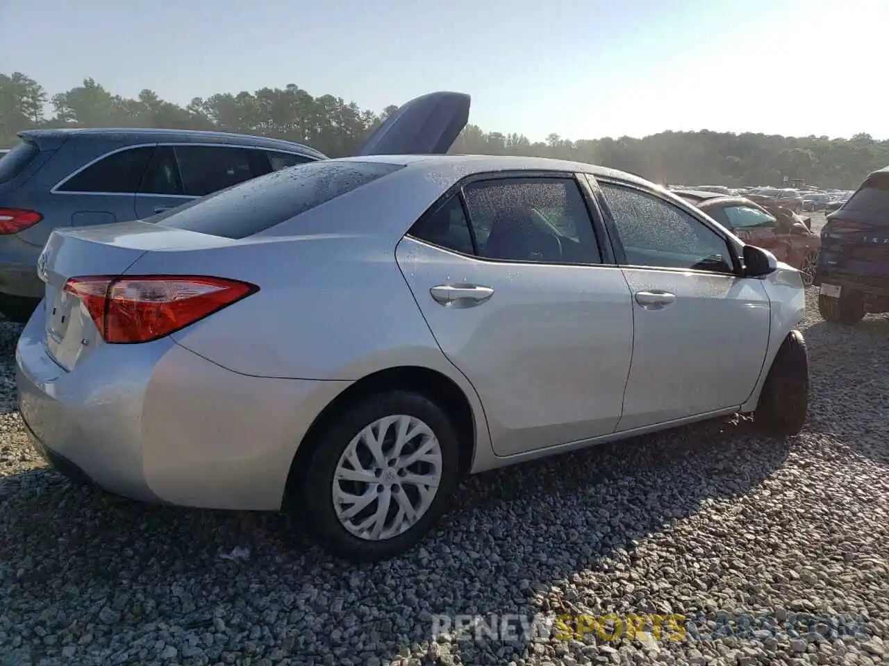 3 Photograph of a damaged car 5YFBURHE7KP864280 TOYOTA COROLLA 2019