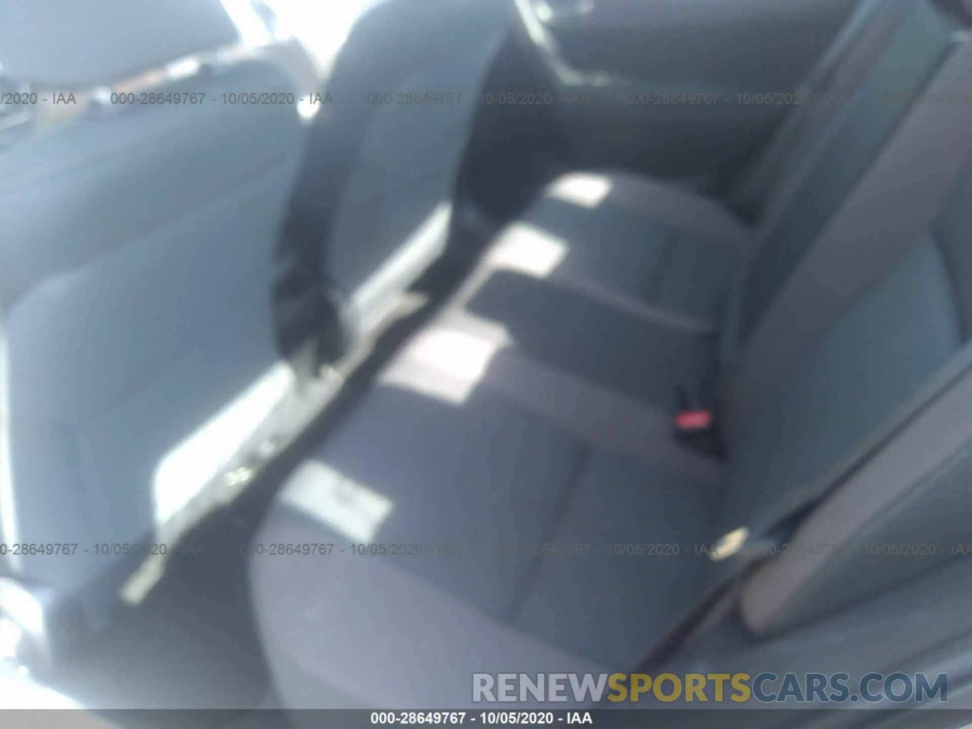 8 Photograph of a damaged car 5YFBURHE7KP864442 TOYOTA COROLLA 2019