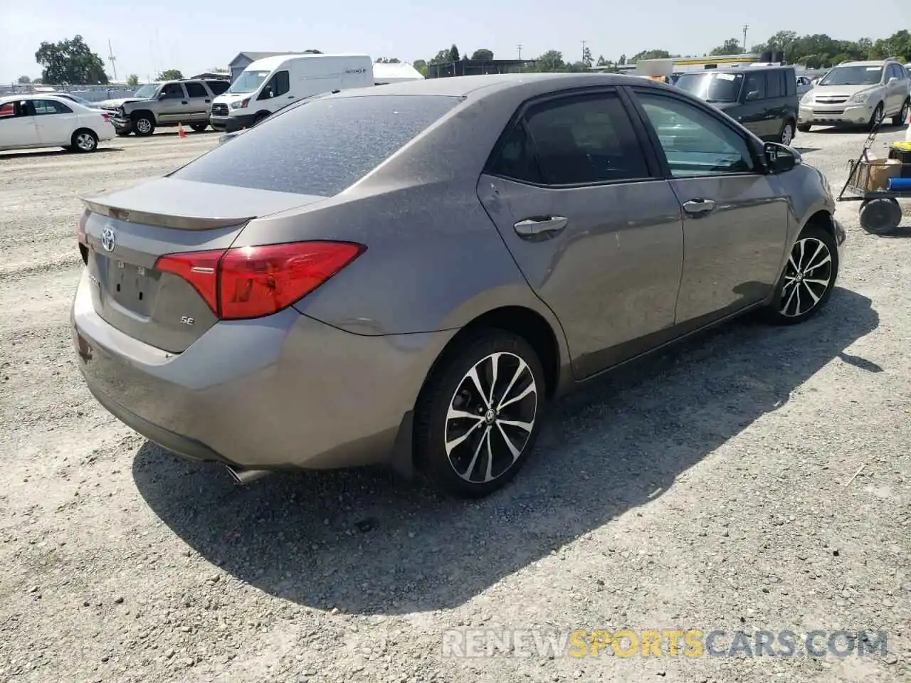 4 Photograph of a damaged car 5YFBURHE7KP866899 TOYOTA COROLLA 2019