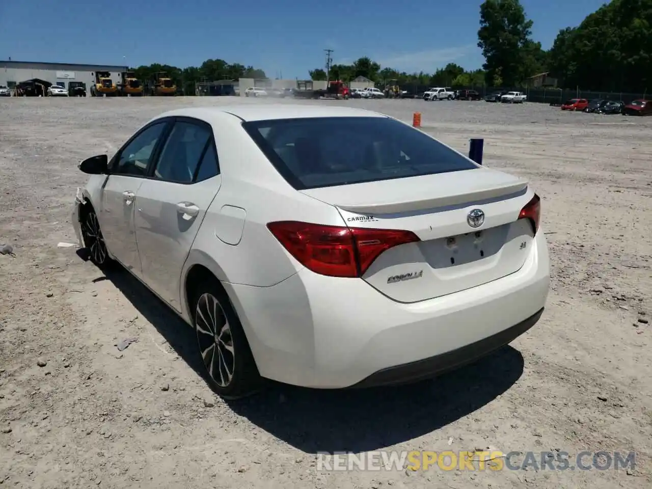 3 Photograph of a damaged car 5YFBURHE7KP867597 TOYOTA COROLLA 2019