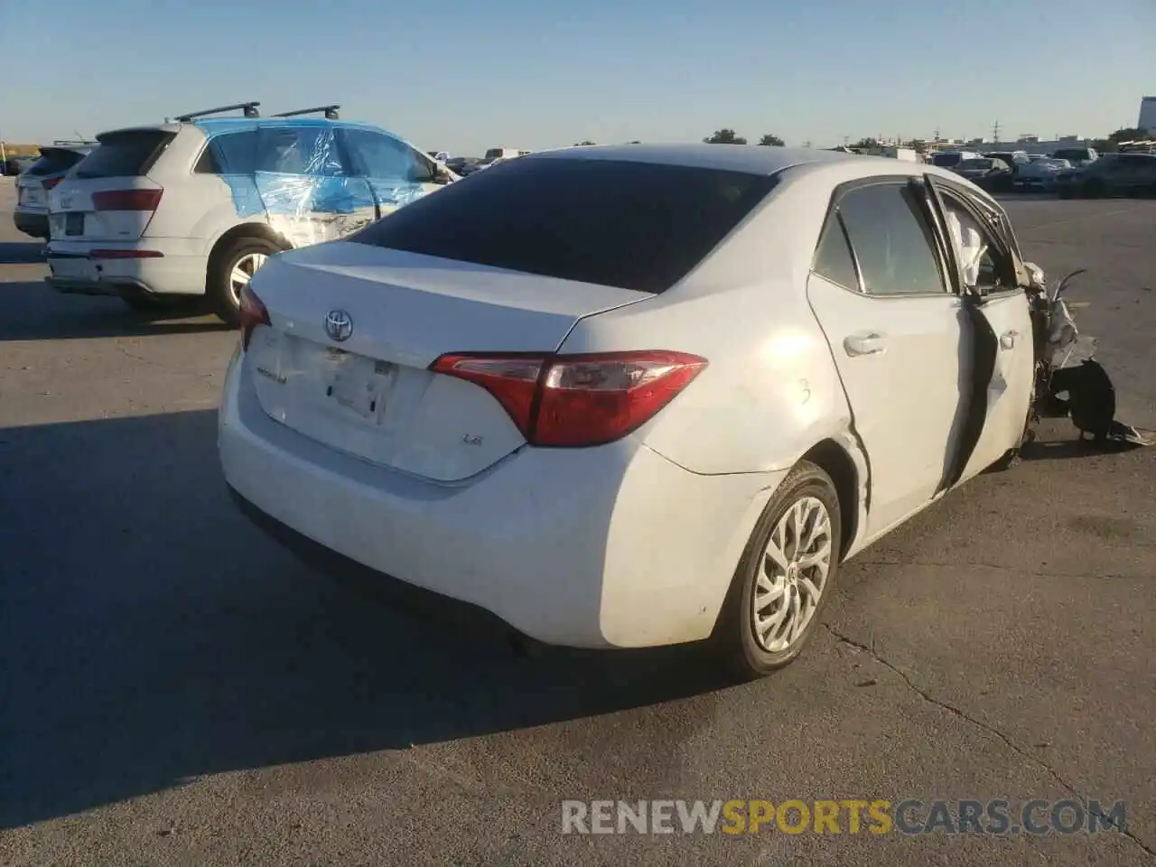 4 Photograph of a damaged car 5YFBURHE7KP869818 TOYOTA COROLLA 2019