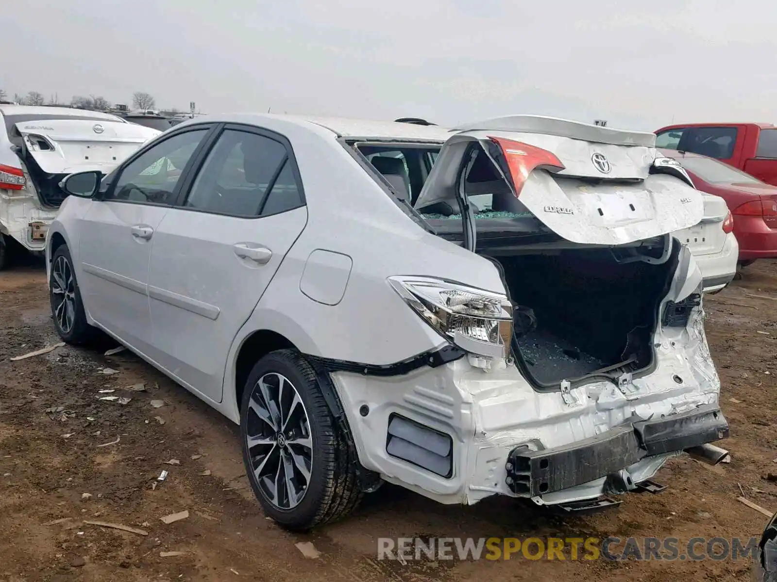 3 Photograph of a damaged car 5YFBURHE7KP870807 TOYOTA COROLLA 2019