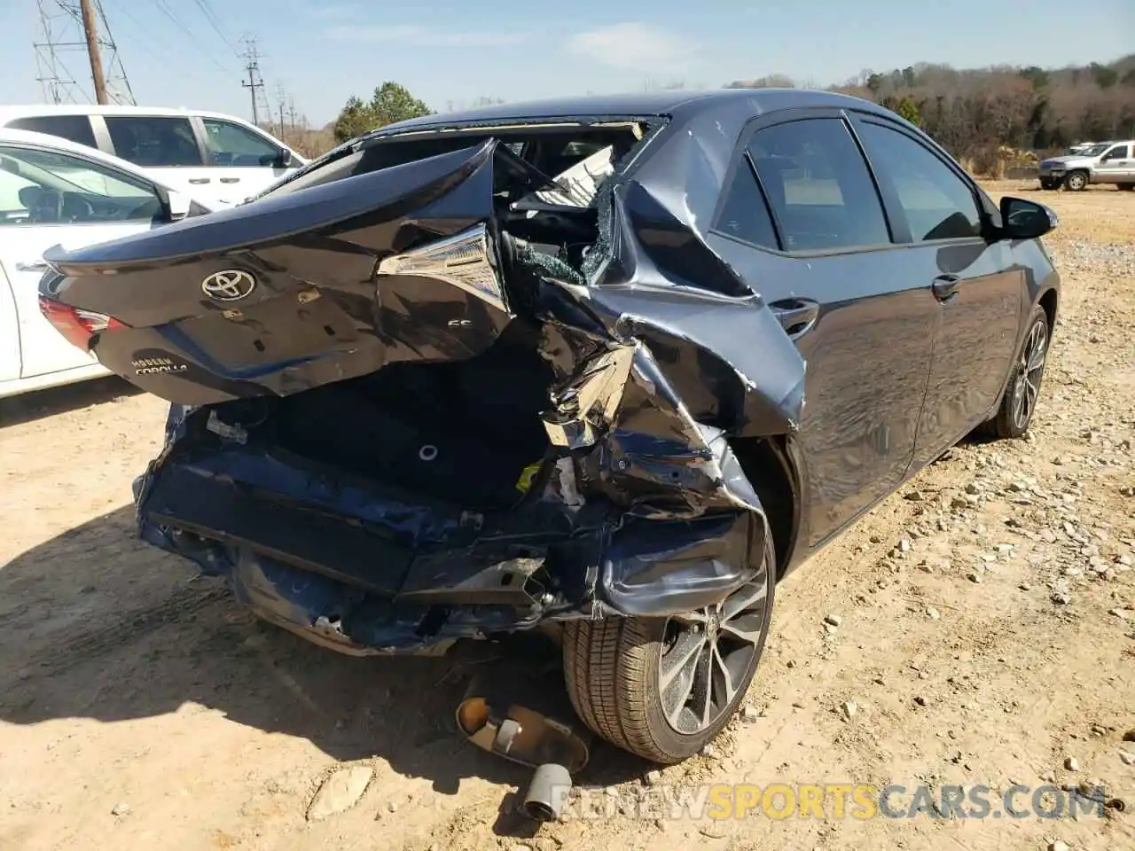 4 Photograph of a damaged car 5YFBURHE7KP870919 TOYOTA COROLLA 2019