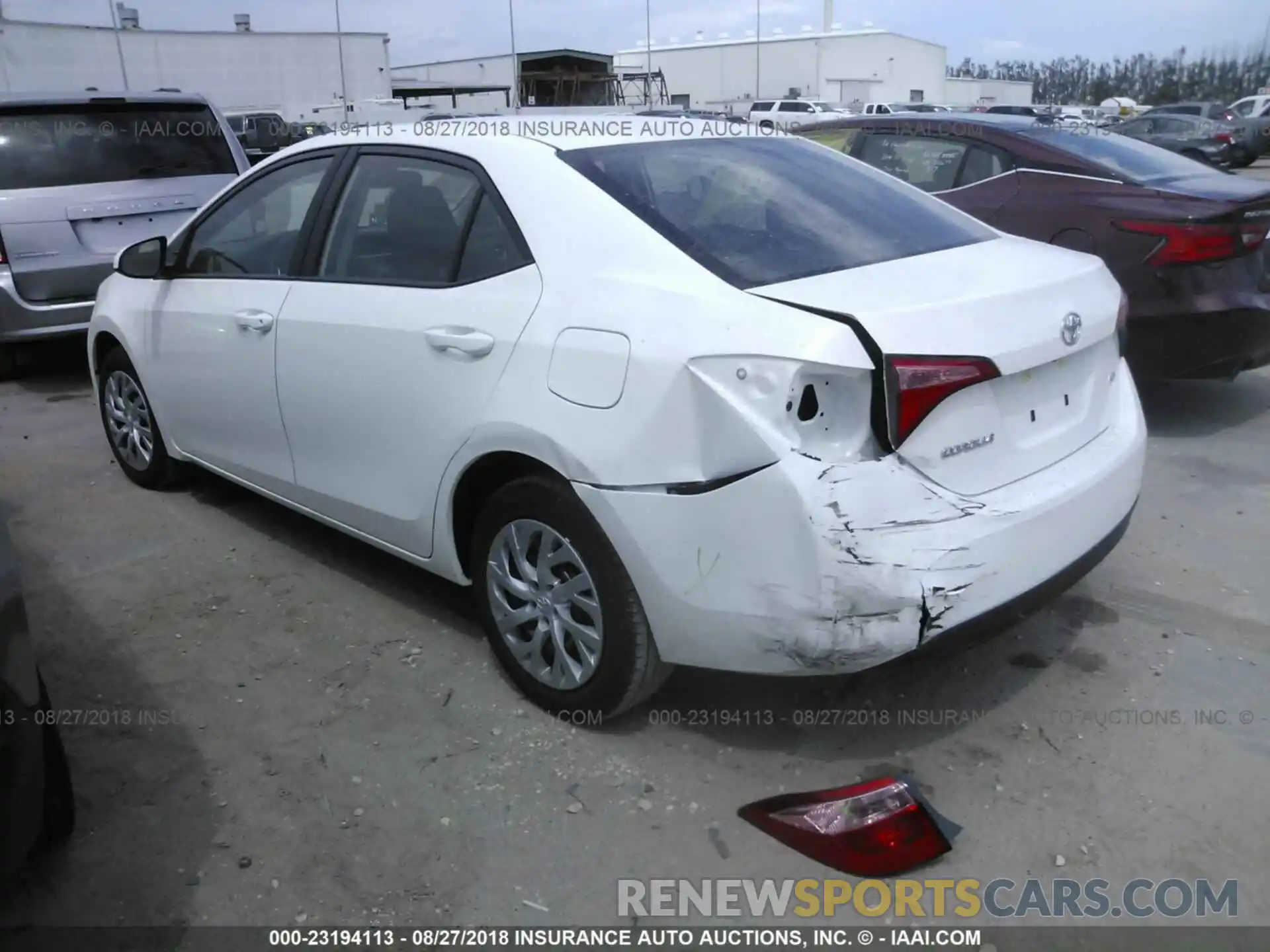 3 Photograph of a damaged car 5YFBURHE7KP870967 Toyota Corolla 2019