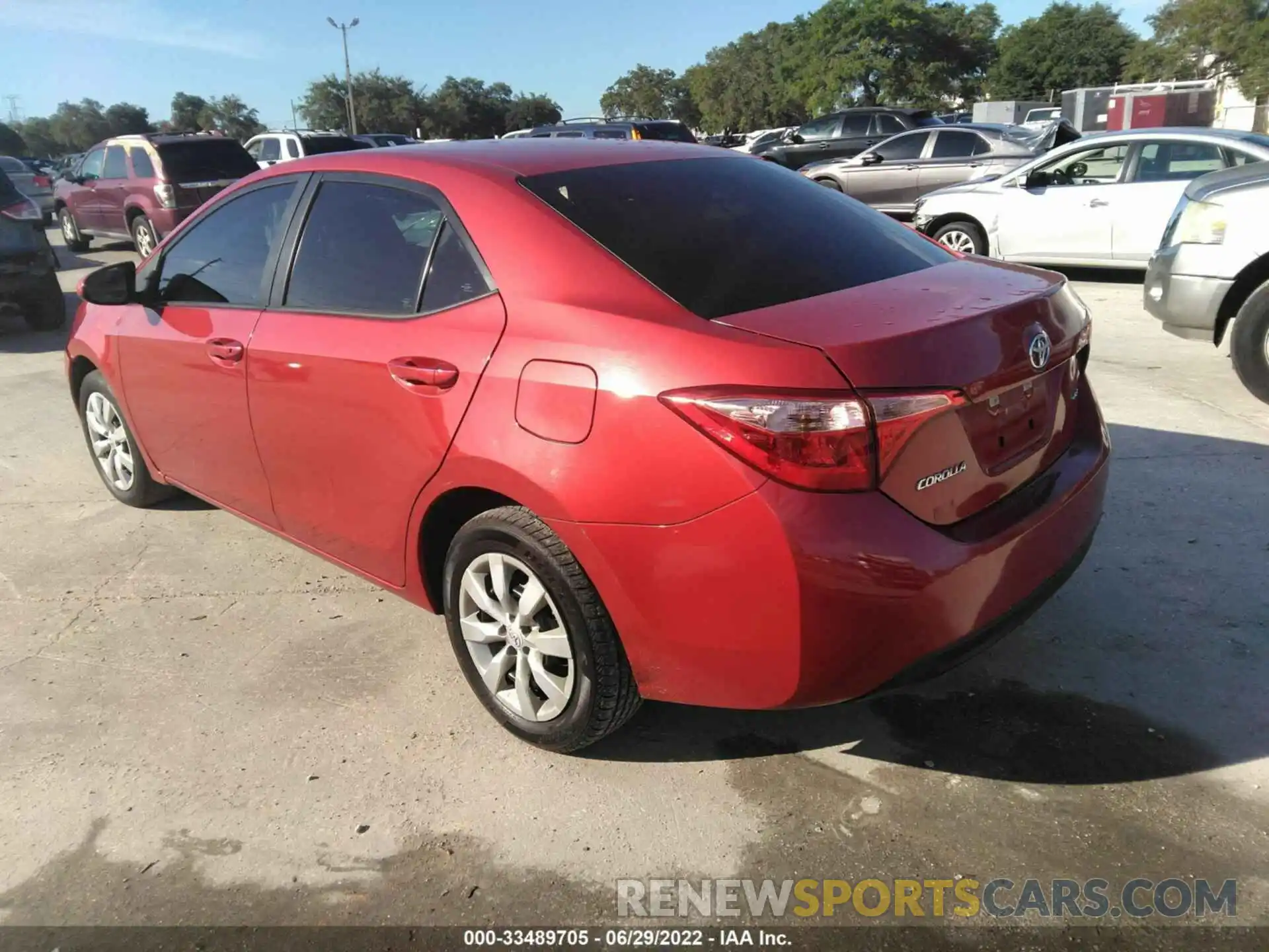 3 Photograph of a damaged car 5YFBURHE7KP871410 TOYOTA COROLLA 2019