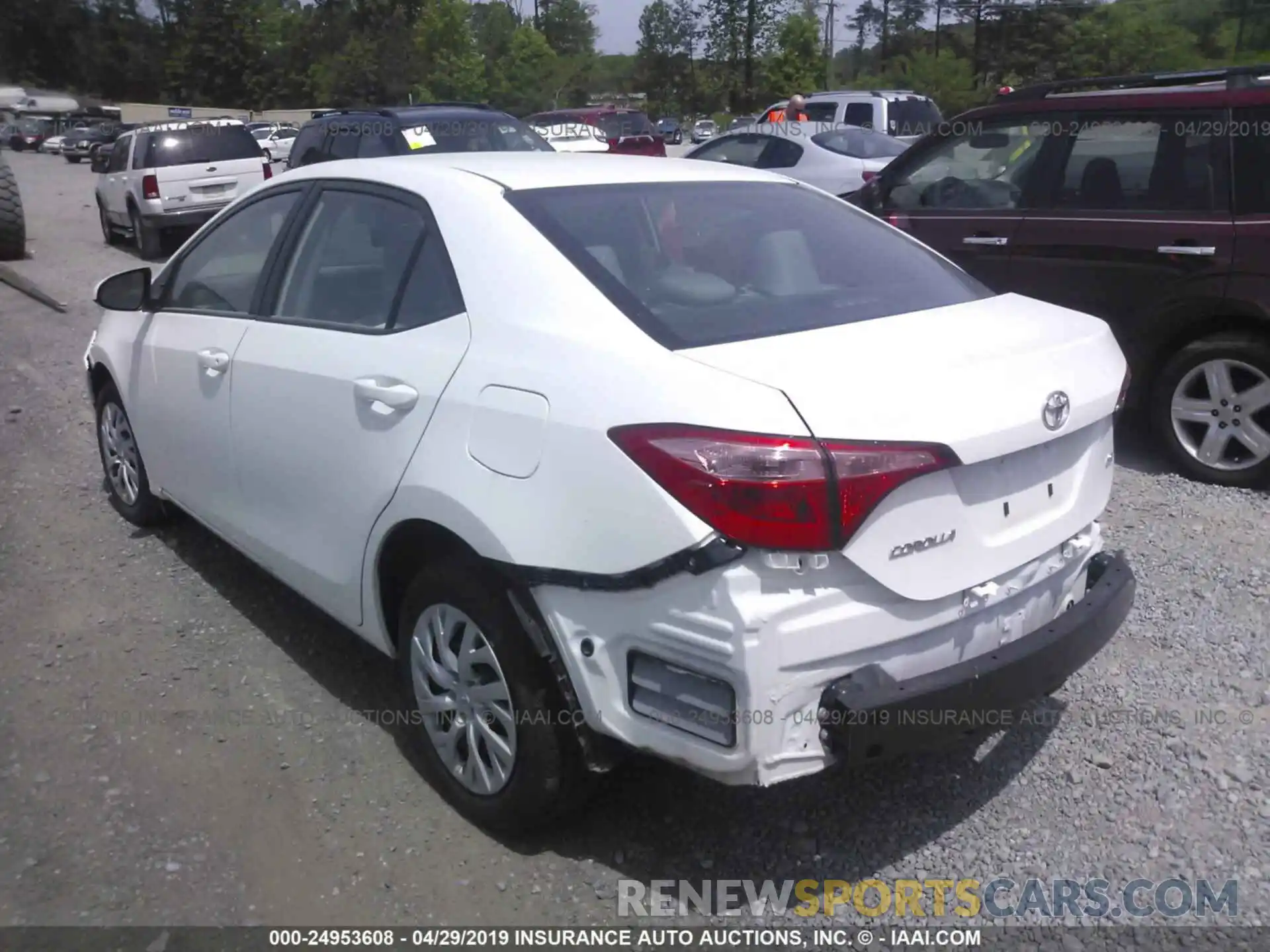 3 Photograph of a damaged car 5YFBURHE7KP875313 TOYOTA COROLLA 2019