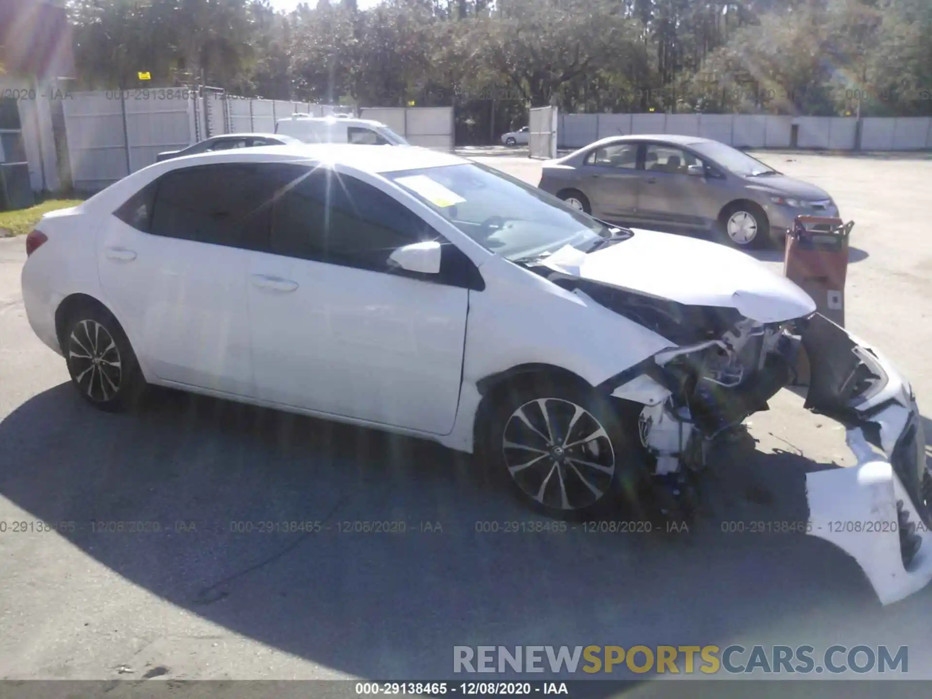 1 Photograph of a damaged car 5YFBURHE7KP876669 TOYOTA COROLLA 2019