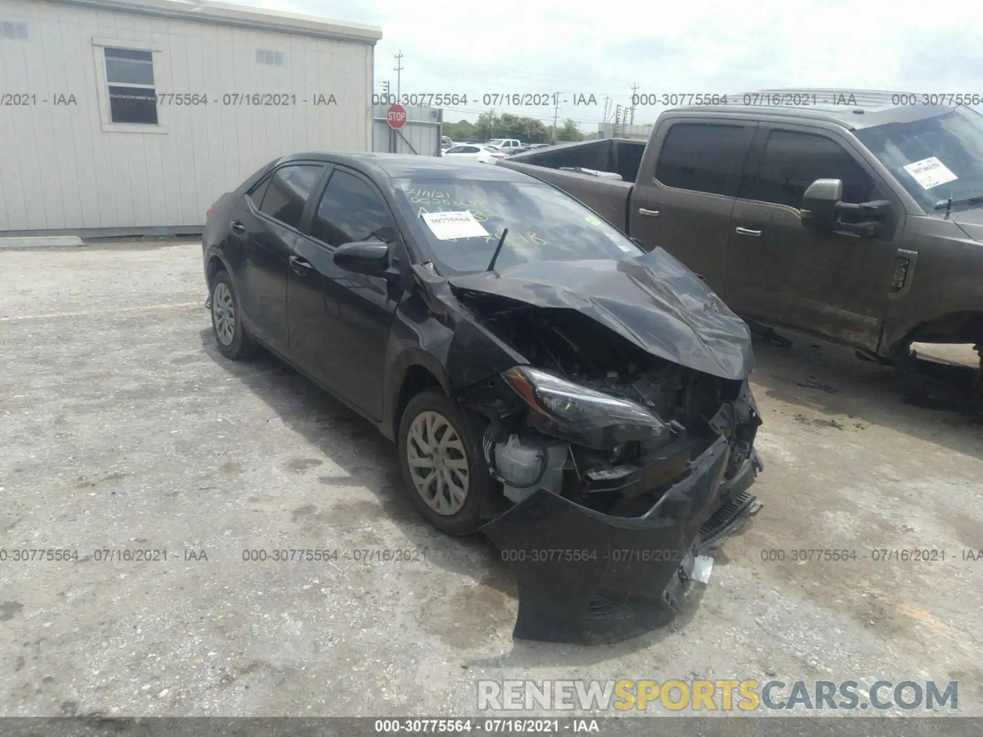 1 Photograph of a damaged car 5YFBURHE7KP877448 TOYOTA COROLLA 2019