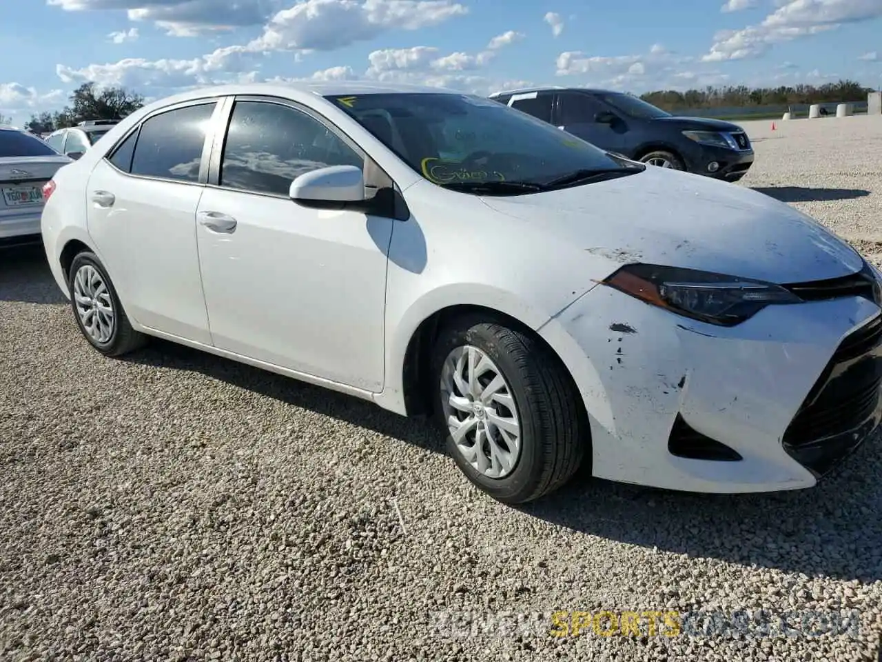 1 Photograph of a damaged car 5YFBURHE7KP878969 TOYOTA COROLLA 2019