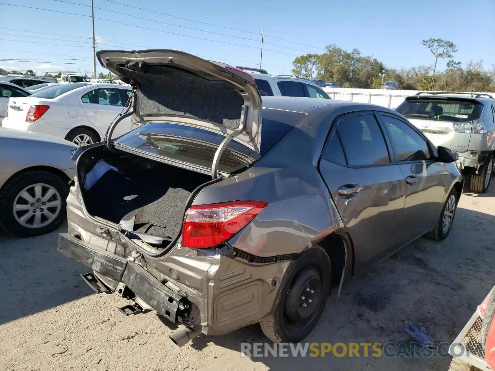 4 Photograph of a damaged car 5YFBURHE7KP881774 TOYOTA COROLLA 2019