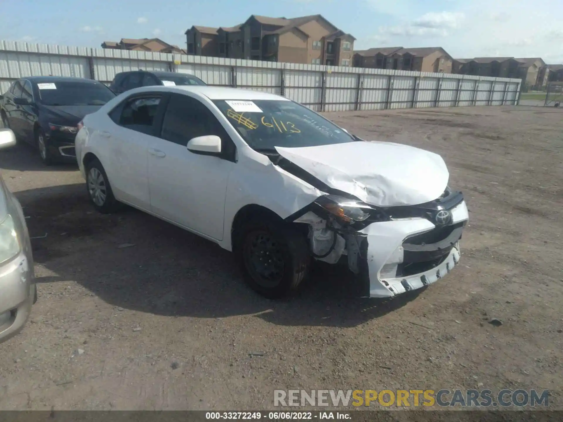 1 Photograph of a damaged car 5YFBURHE7KP882049 TOYOTA COROLLA 2019