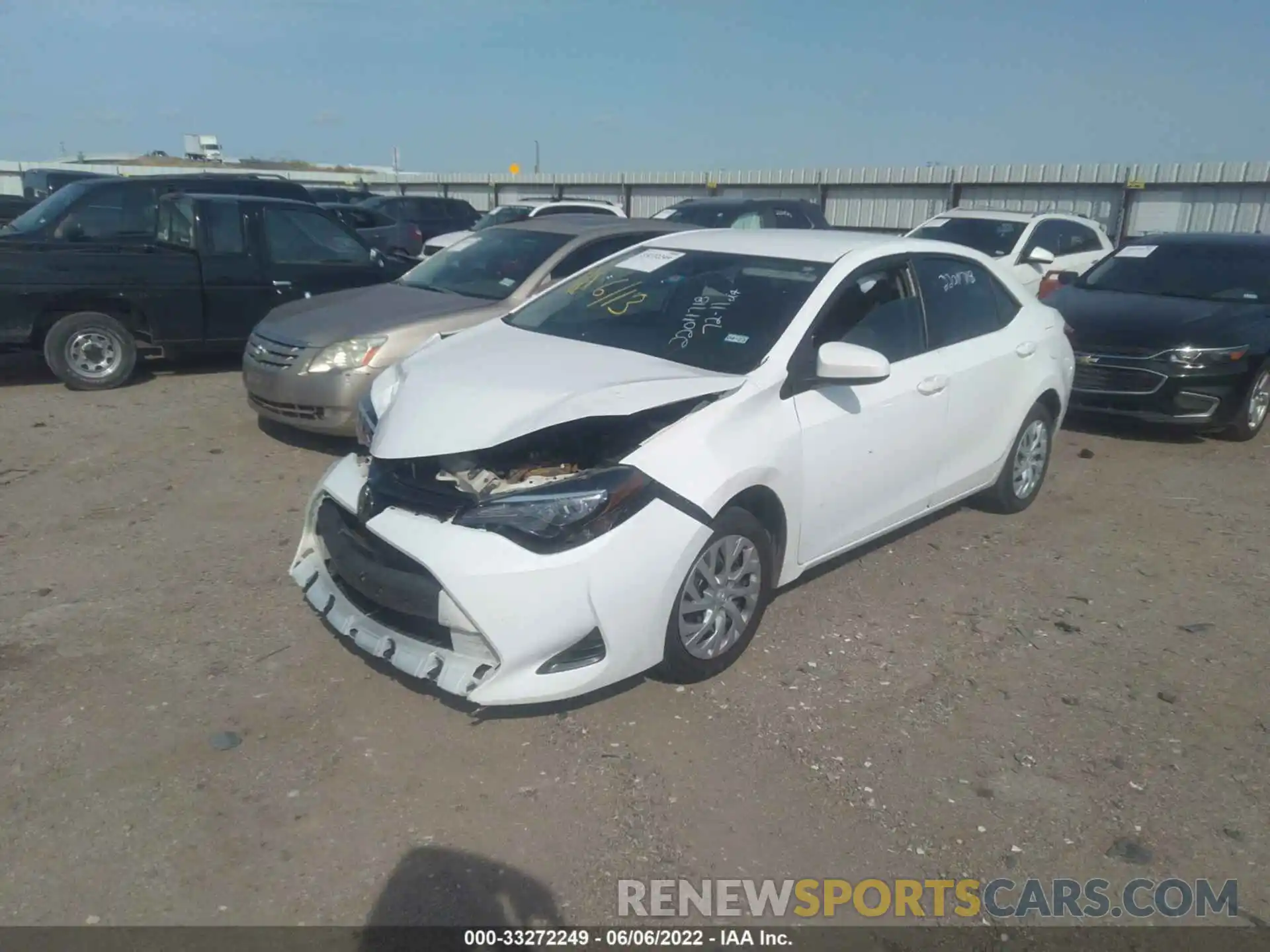 2 Photograph of a damaged car 5YFBURHE7KP882049 TOYOTA COROLLA 2019