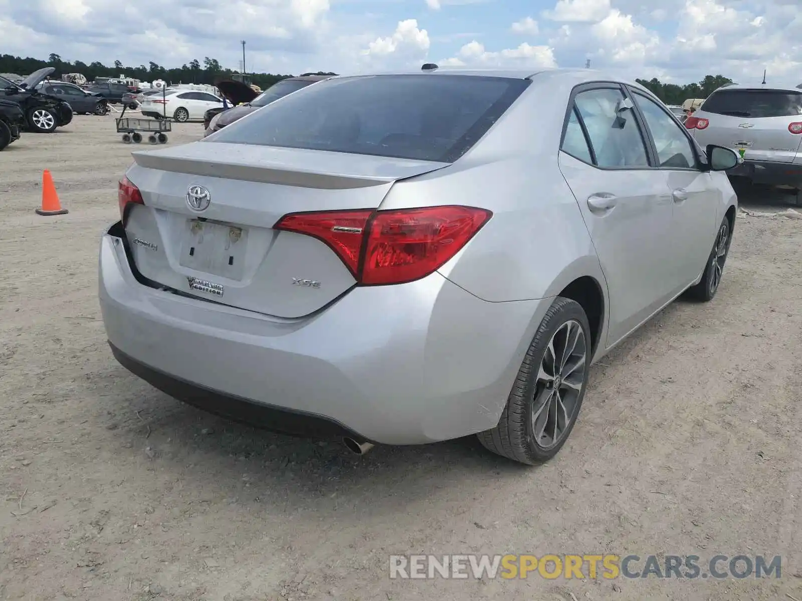 4 Photograph of a damaged car 5YFBURHE7KP882133 TOYOTA COROLLA 2019